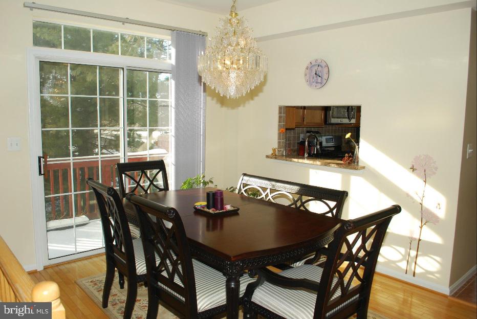 RANDOM HILLS - Residential Lease