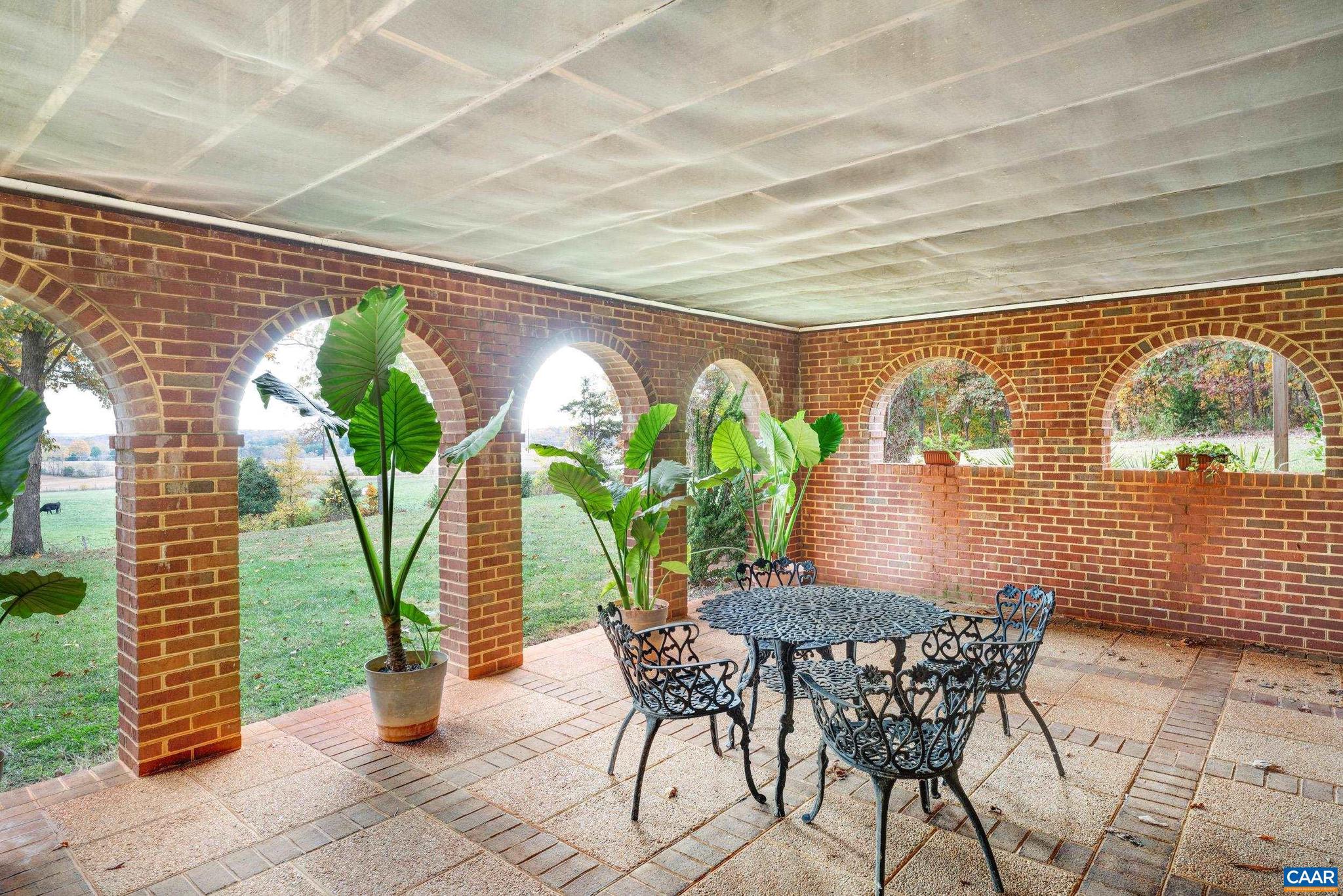 HARE GLEN - Residential