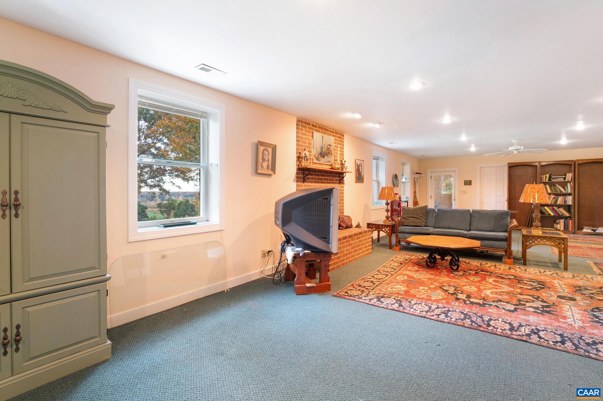 HARE GLEN - Residential