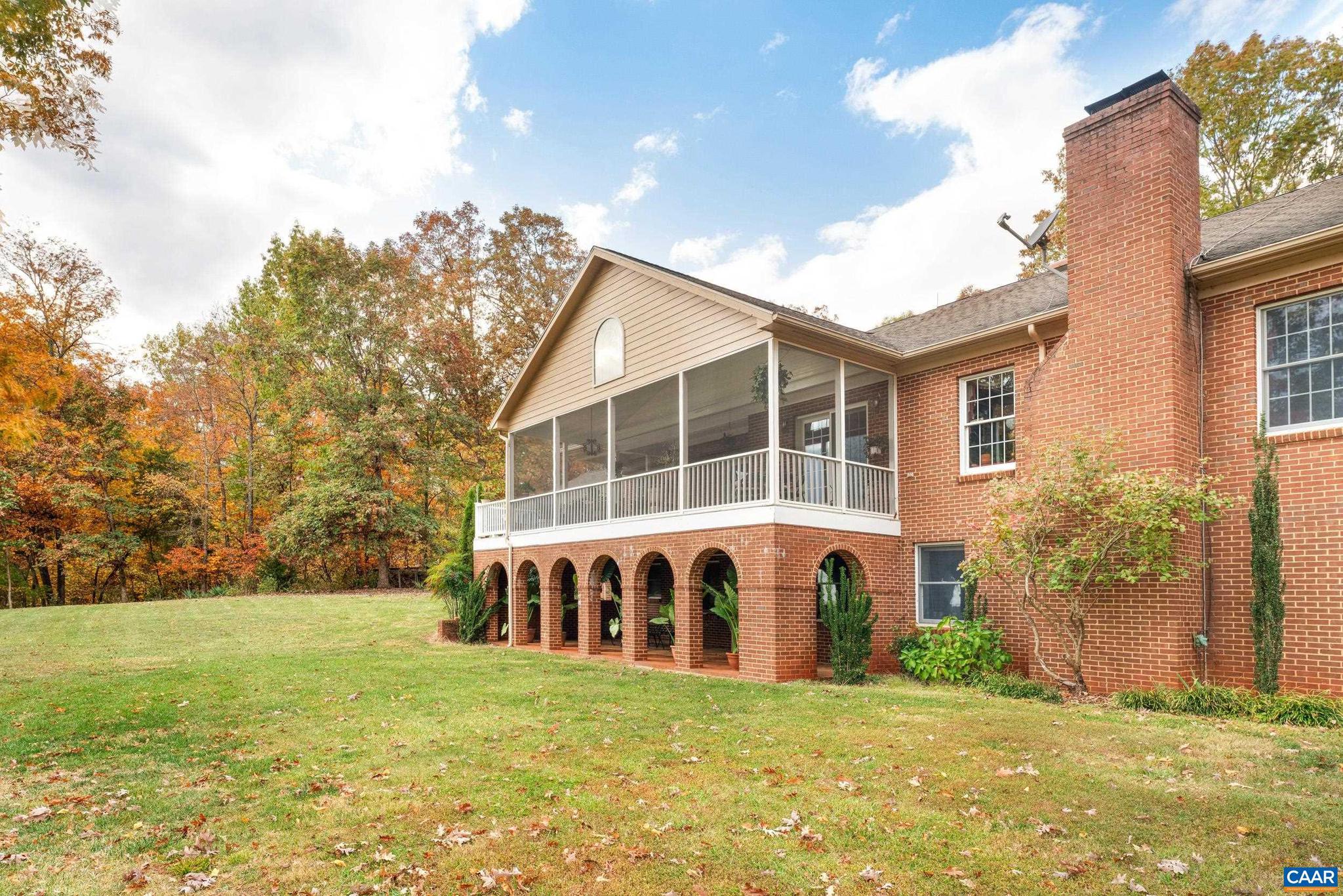 HARE GLEN - Residential