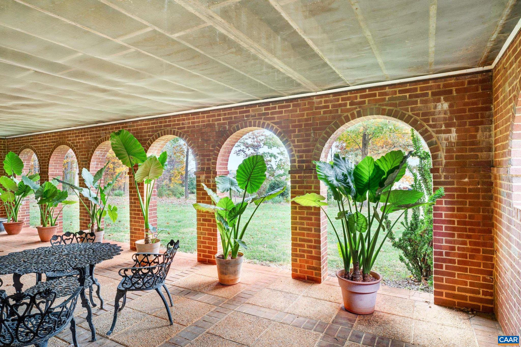 HARE GLEN - Residential