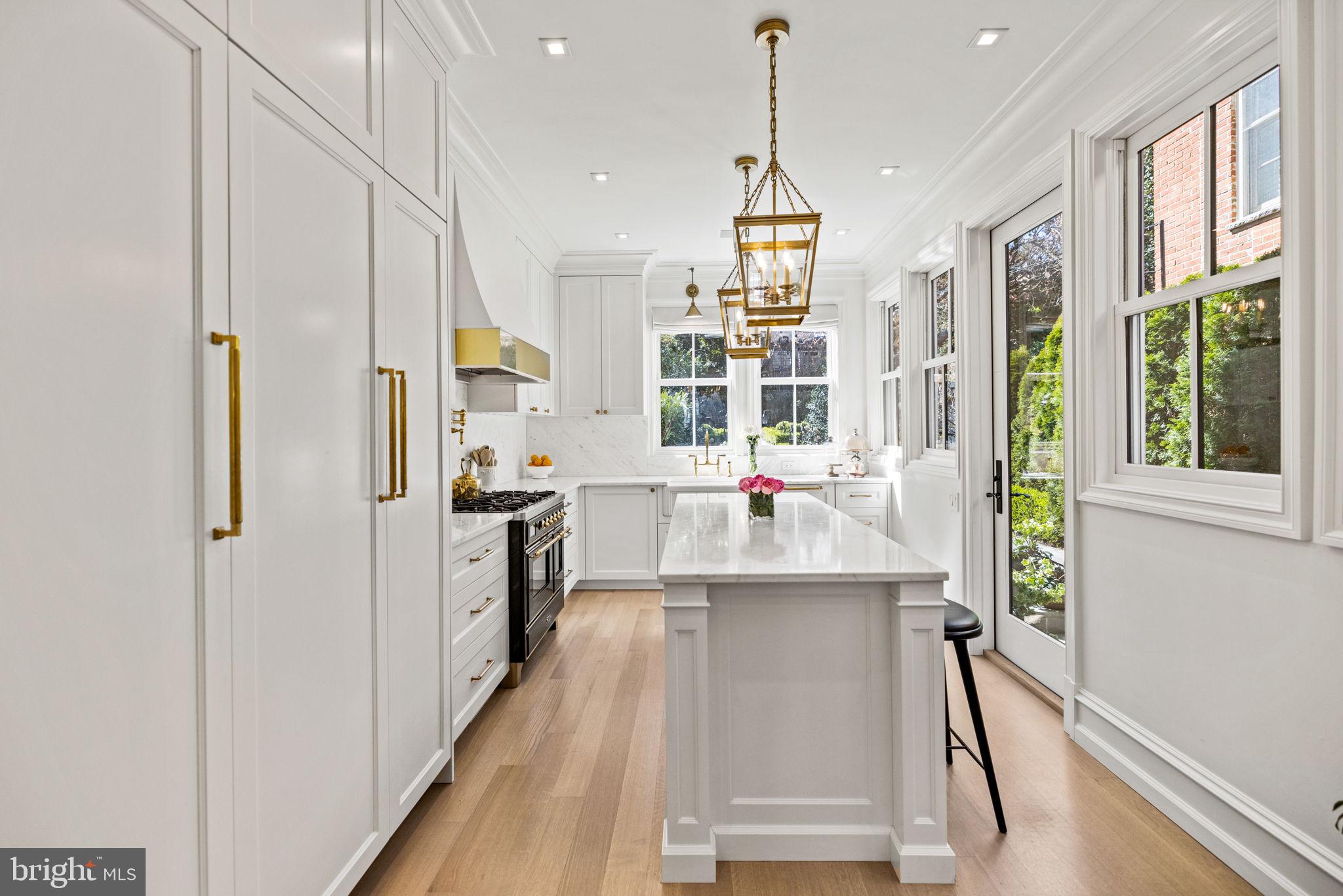 GEORGETOWN - Residential