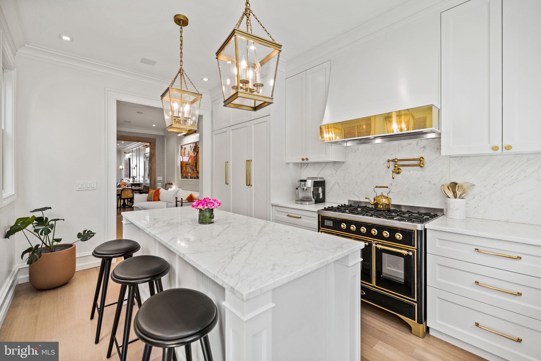 GEORGETOWN - Residential