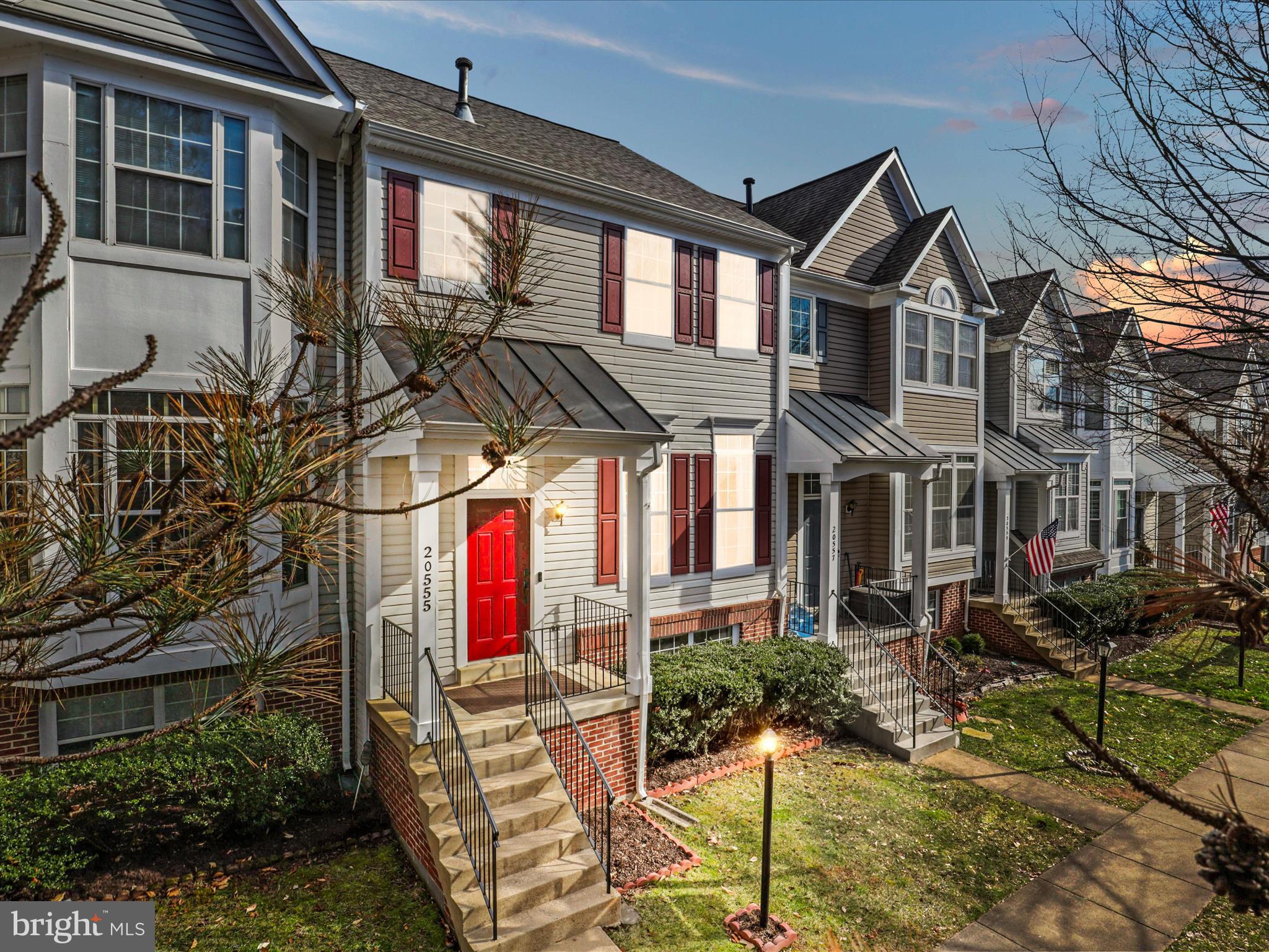 LOWES ISLAND - Residential