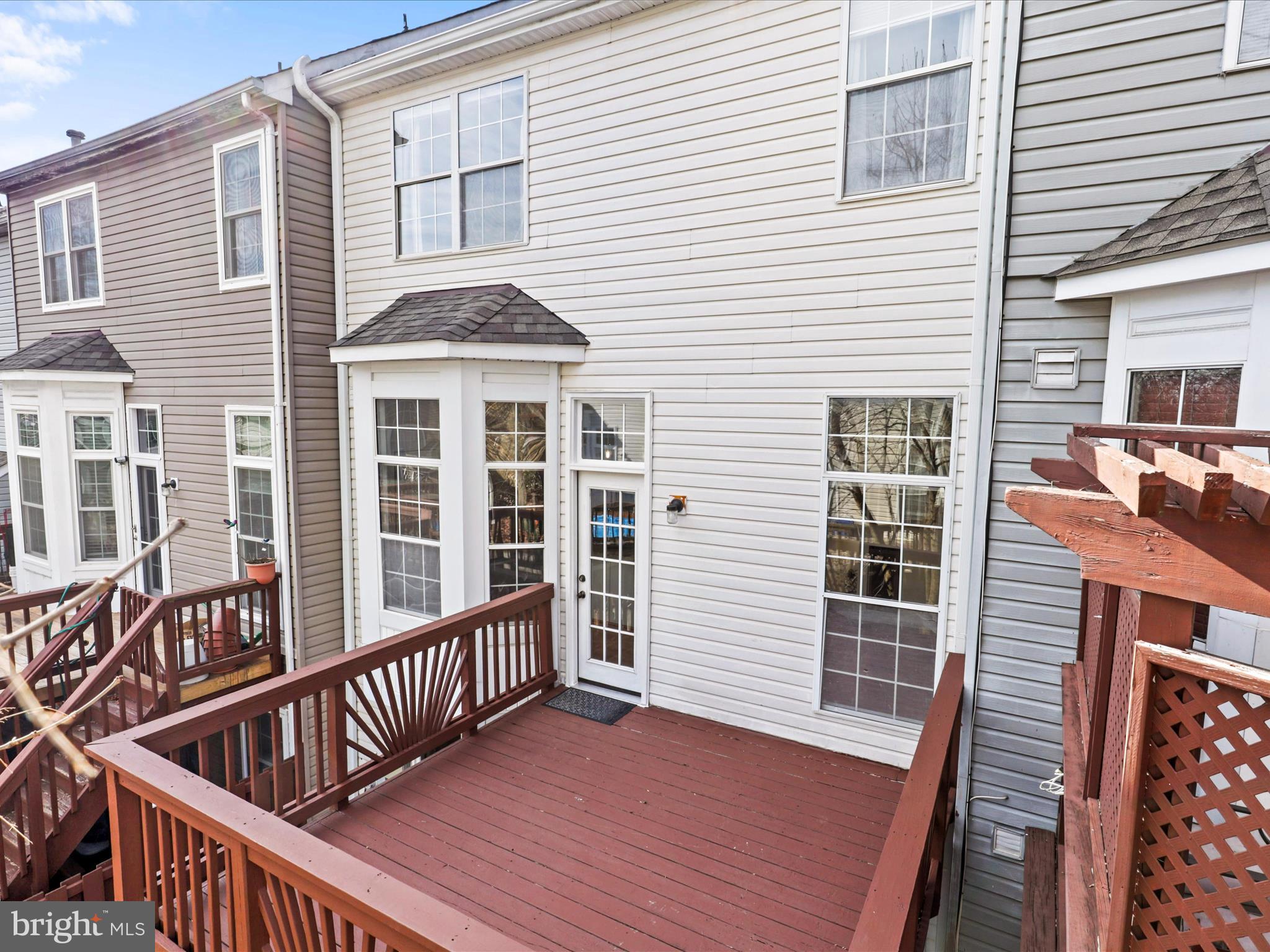 LOWES ISLAND - Residential