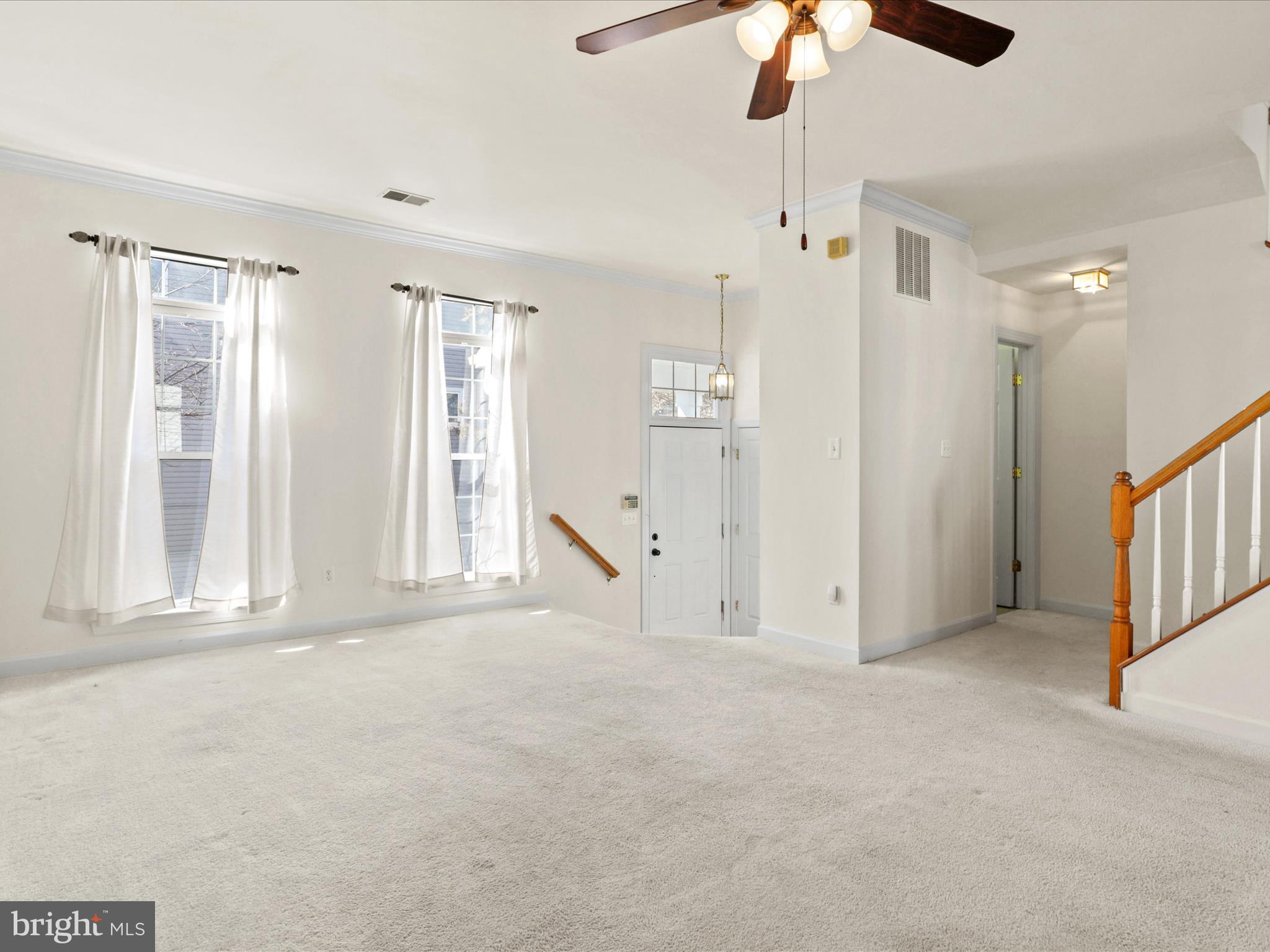 LOWES ISLAND - Residential