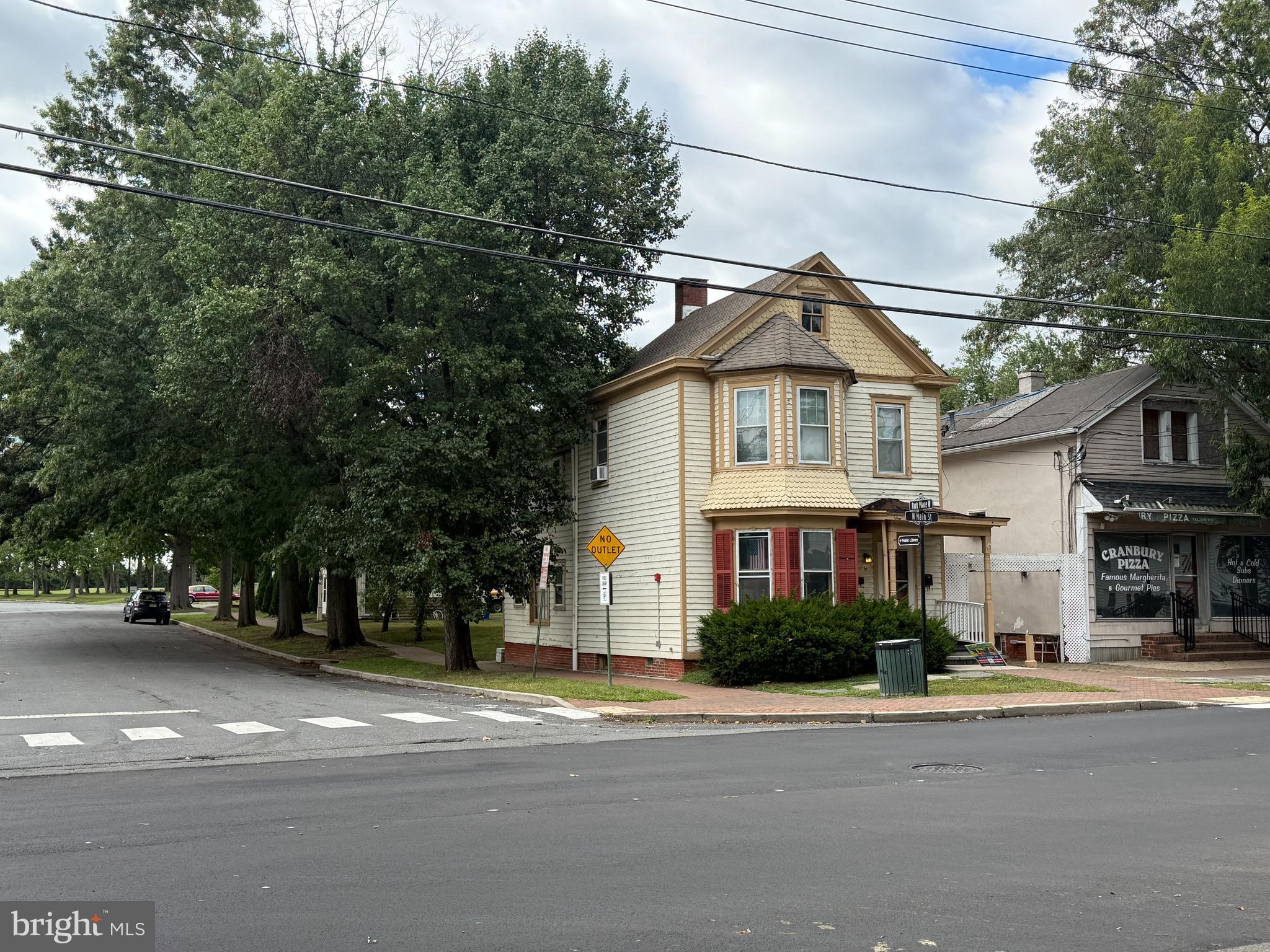 61 N MAIN ST STREET N