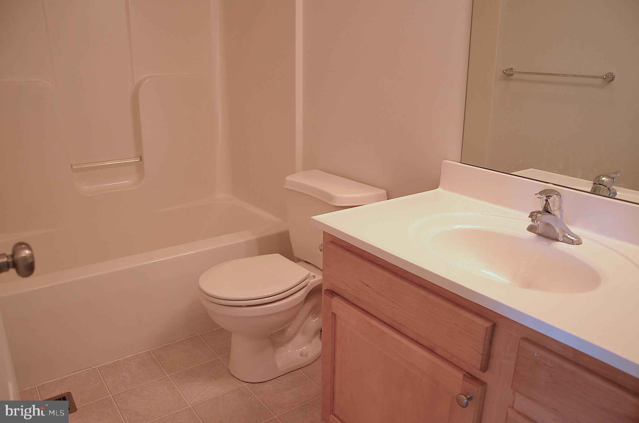 MARGARETS GROVE - Residential Lease