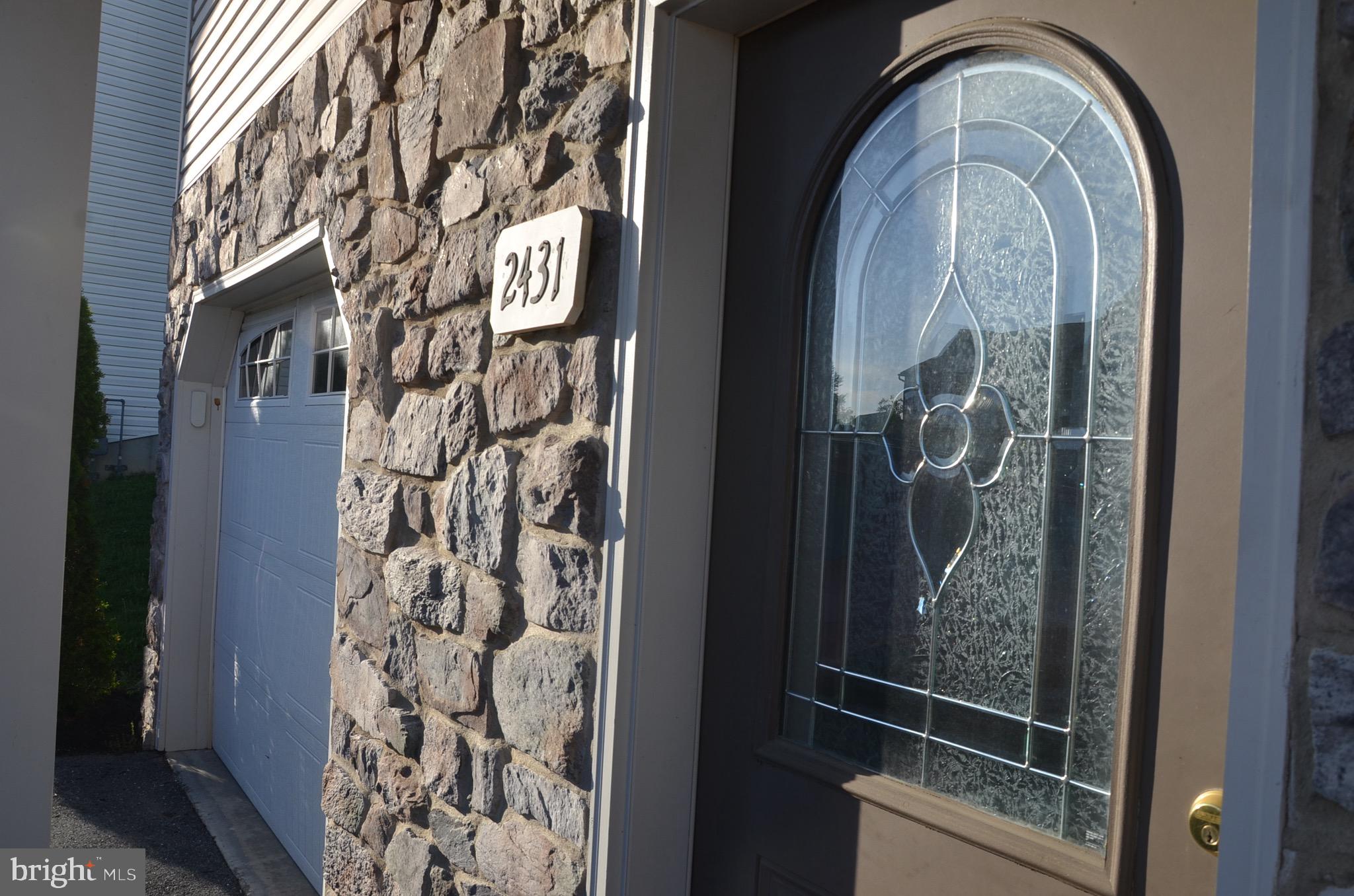 MARGARETS GROVE - Residential Lease