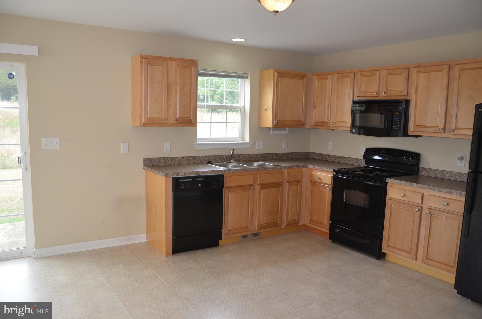 MARGARETS GROVE - Residential Lease