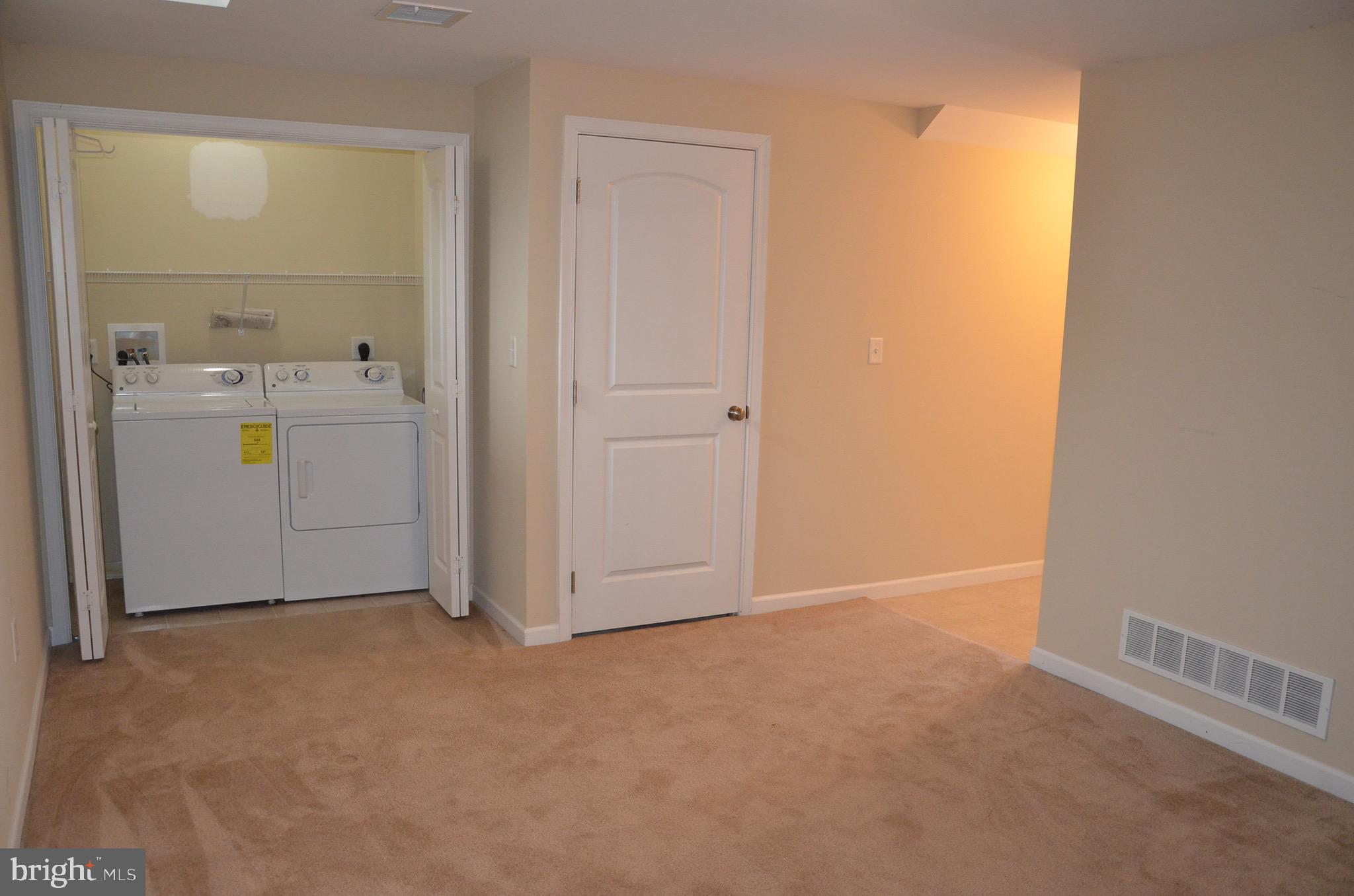 MARGARETS GROVE - Residential Lease