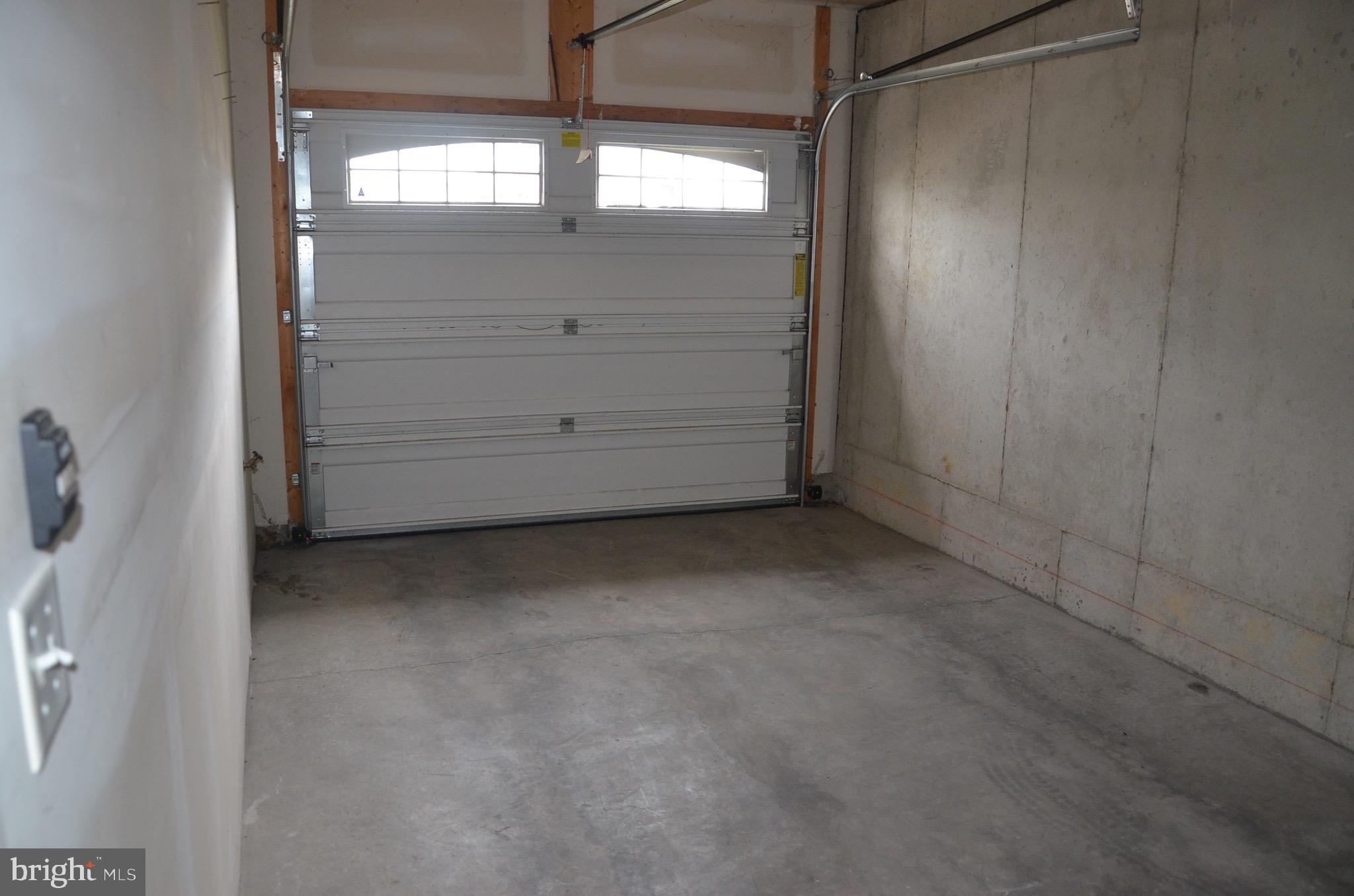 MARGARETS GROVE - Residential Lease