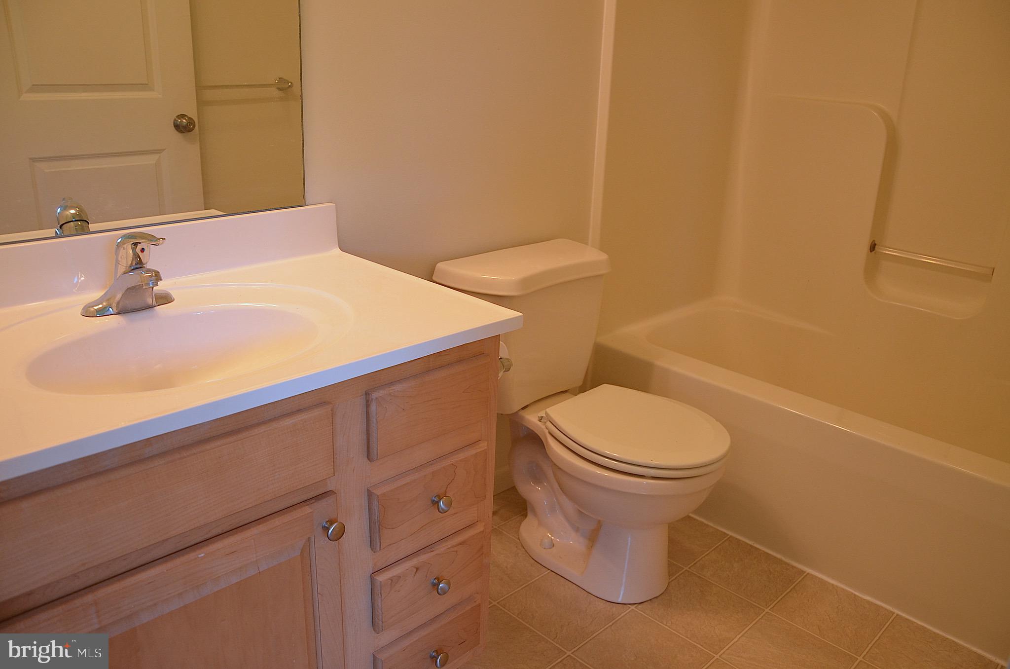 MARGARETS GROVE - Residential Lease