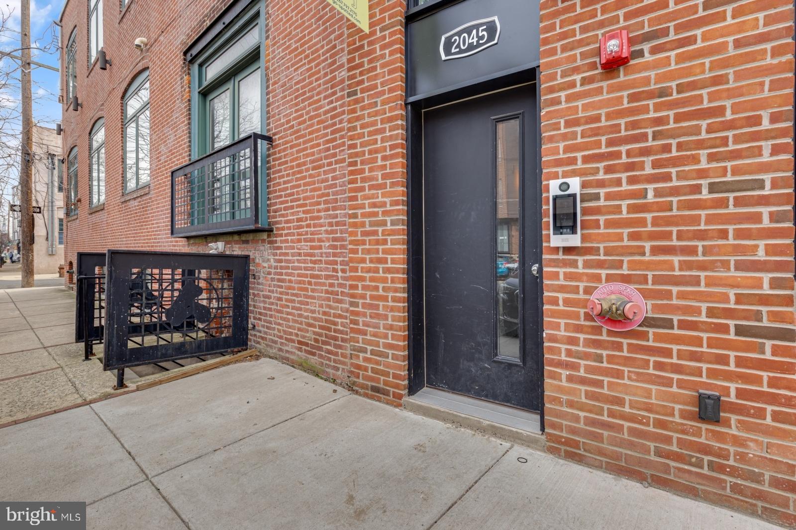 FISHTOWN - Residential Lease