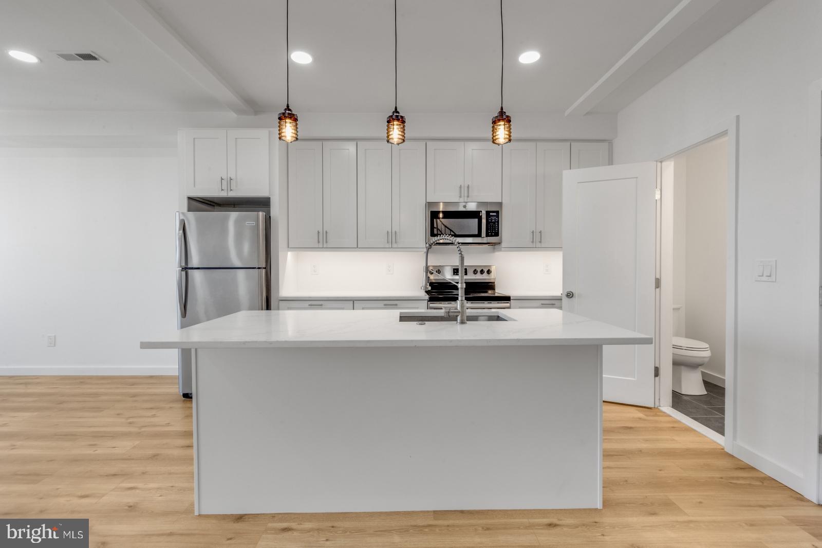 FISHTOWN - Residential Lease