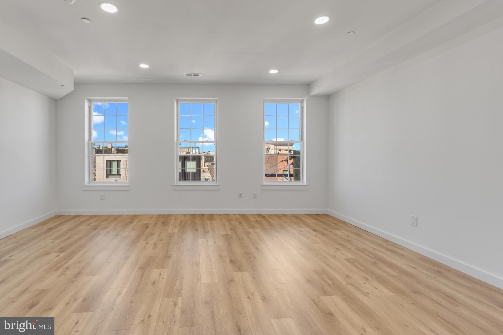 FISHTOWN - Residential Lease