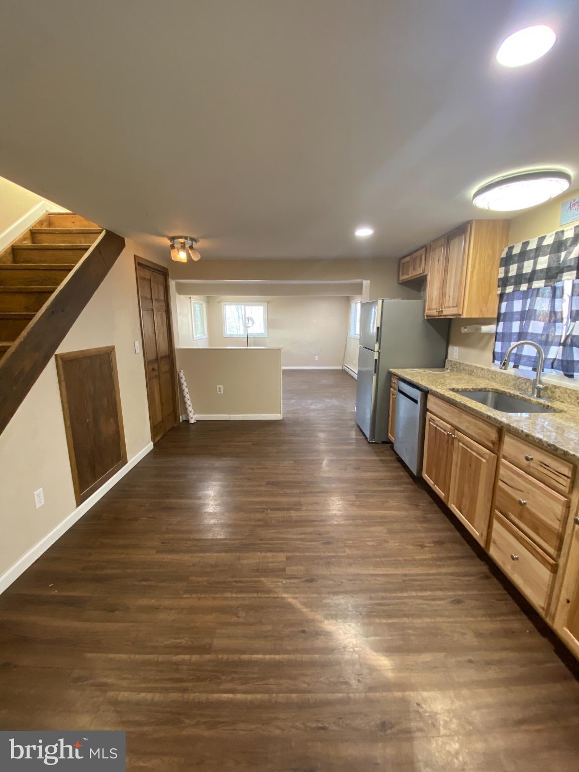 GLENWOOD FOREST - Residential Lease