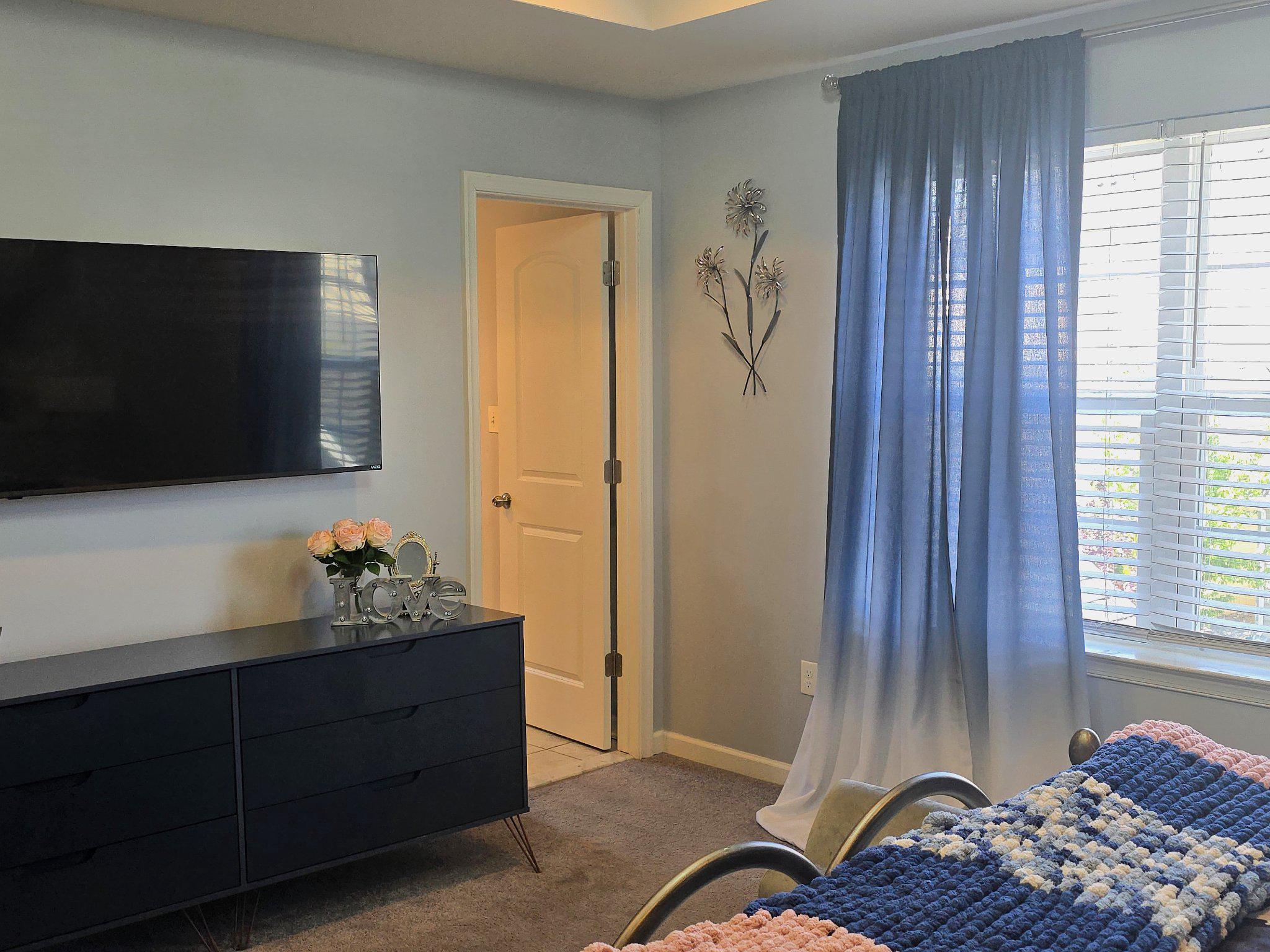 MERIDIAN CROSSING - Residential