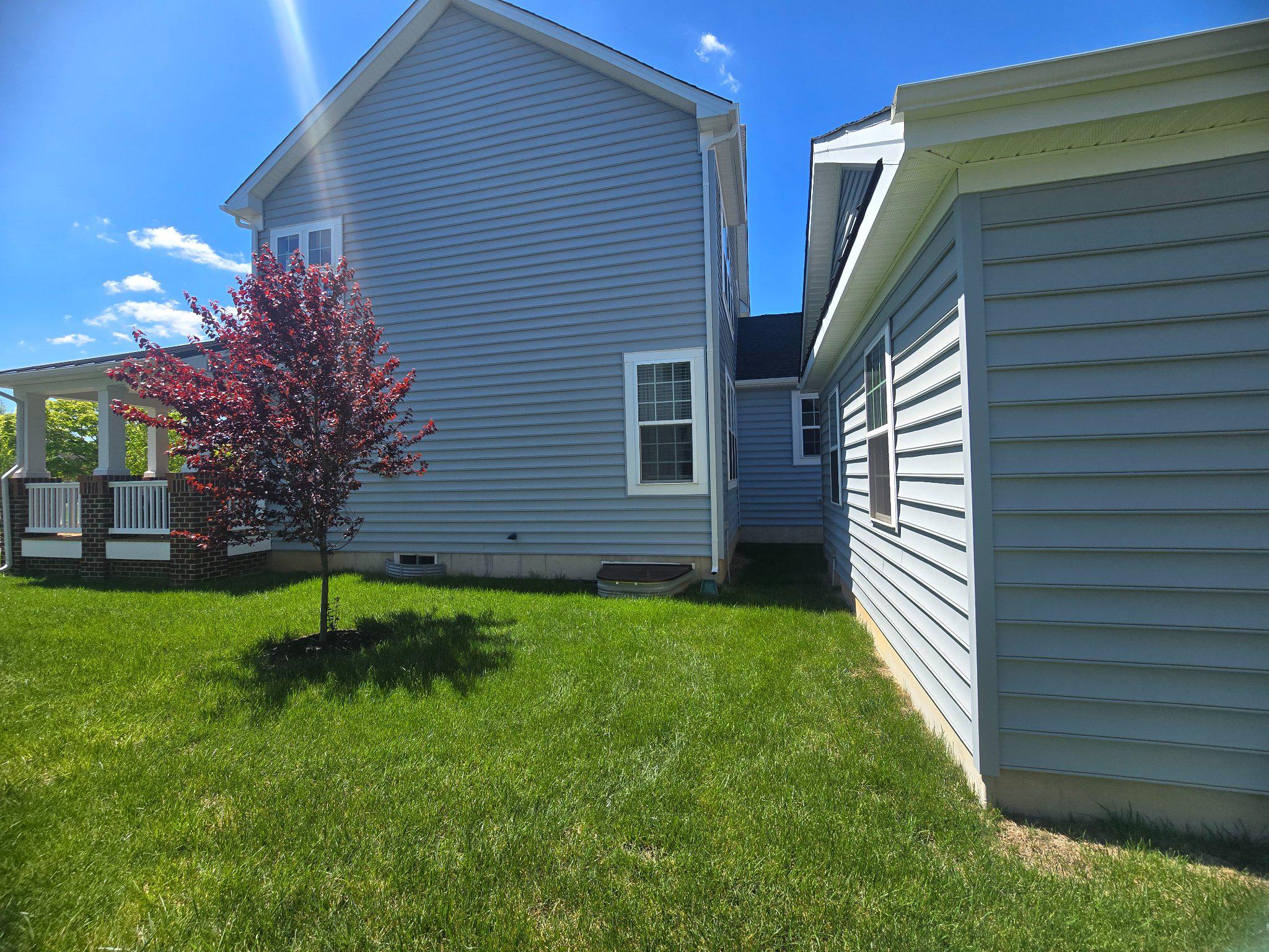 MERIDIAN CROSSING - Residential