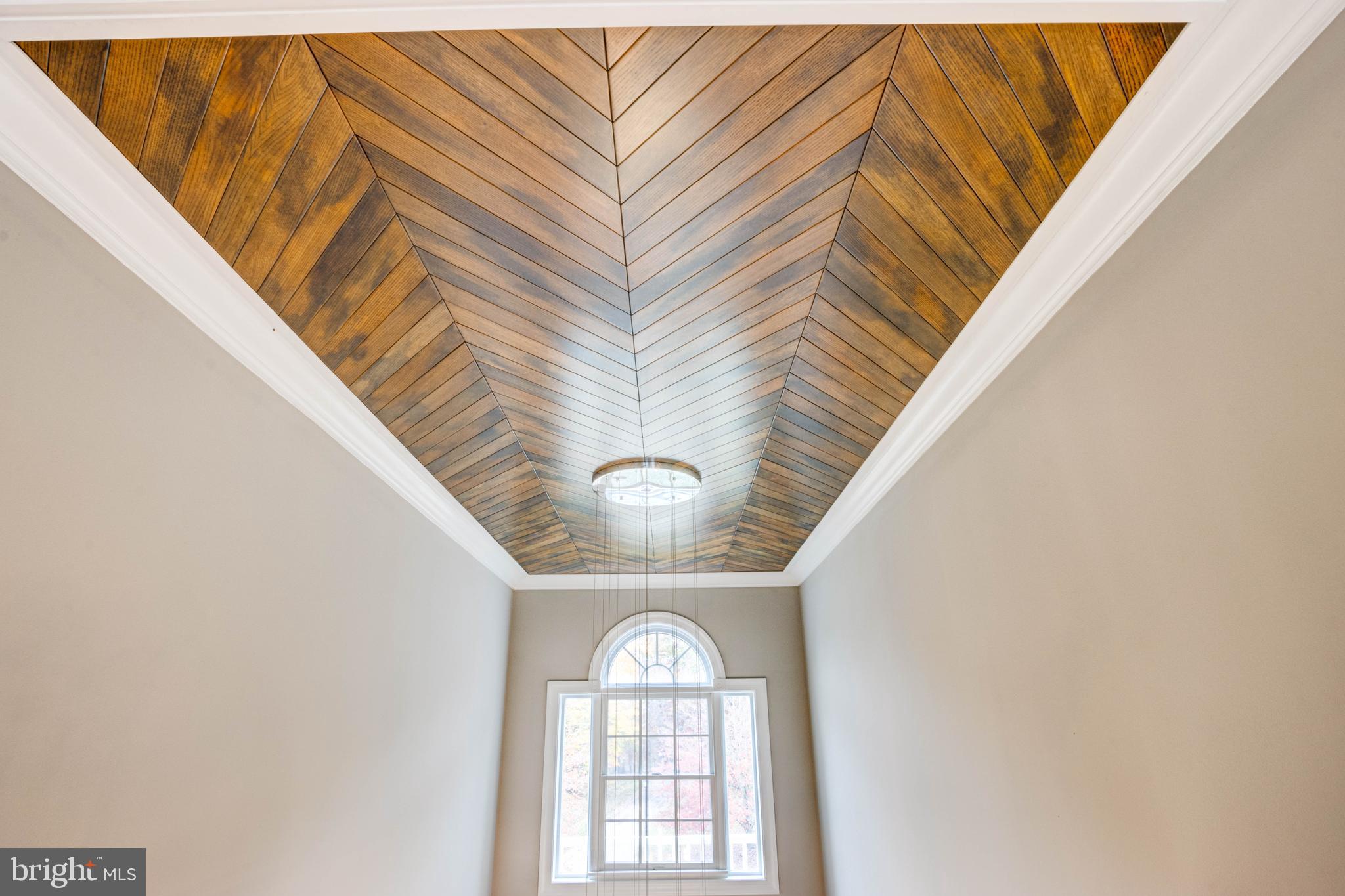 RIVER DOWNS - Residential