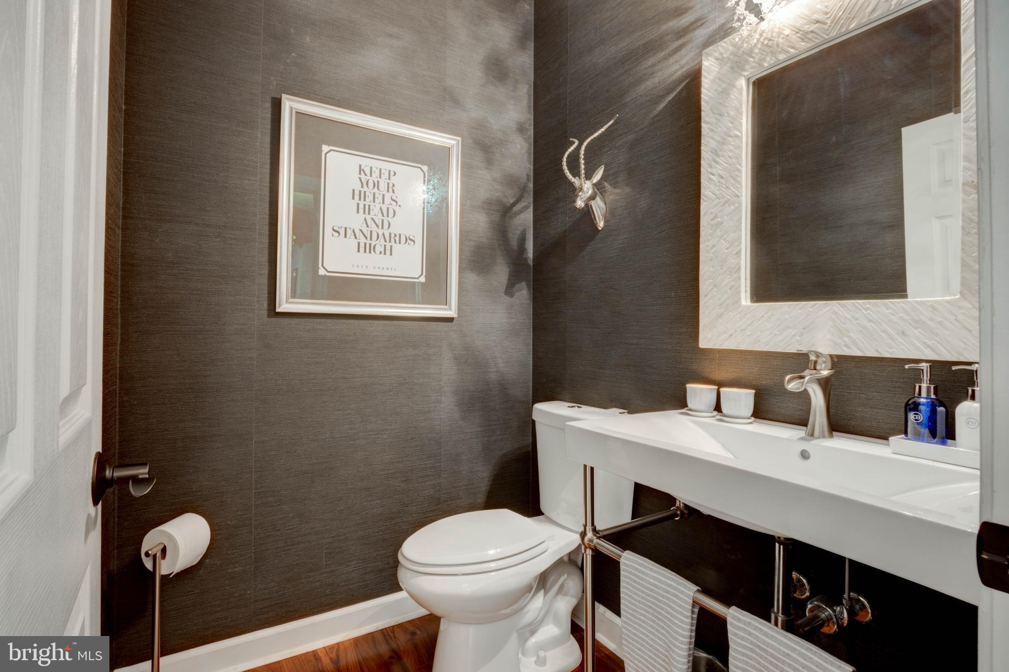 RIVER DOWNS - Residential