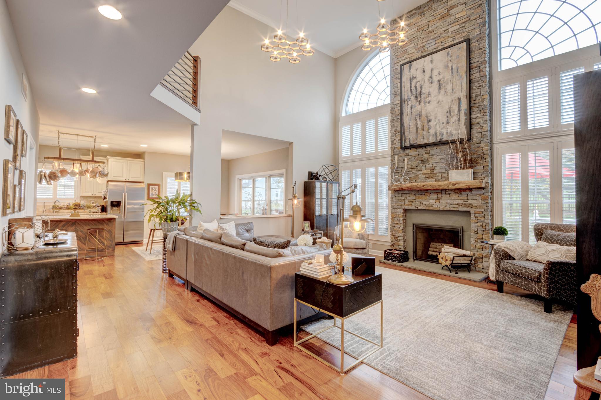 RIVER DOWNS - Residential