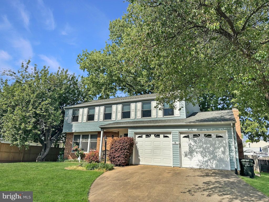 Photo of 10103 Trinity Lane, MANASSAS, VA 20110 (MLS # VAMN2010852)
