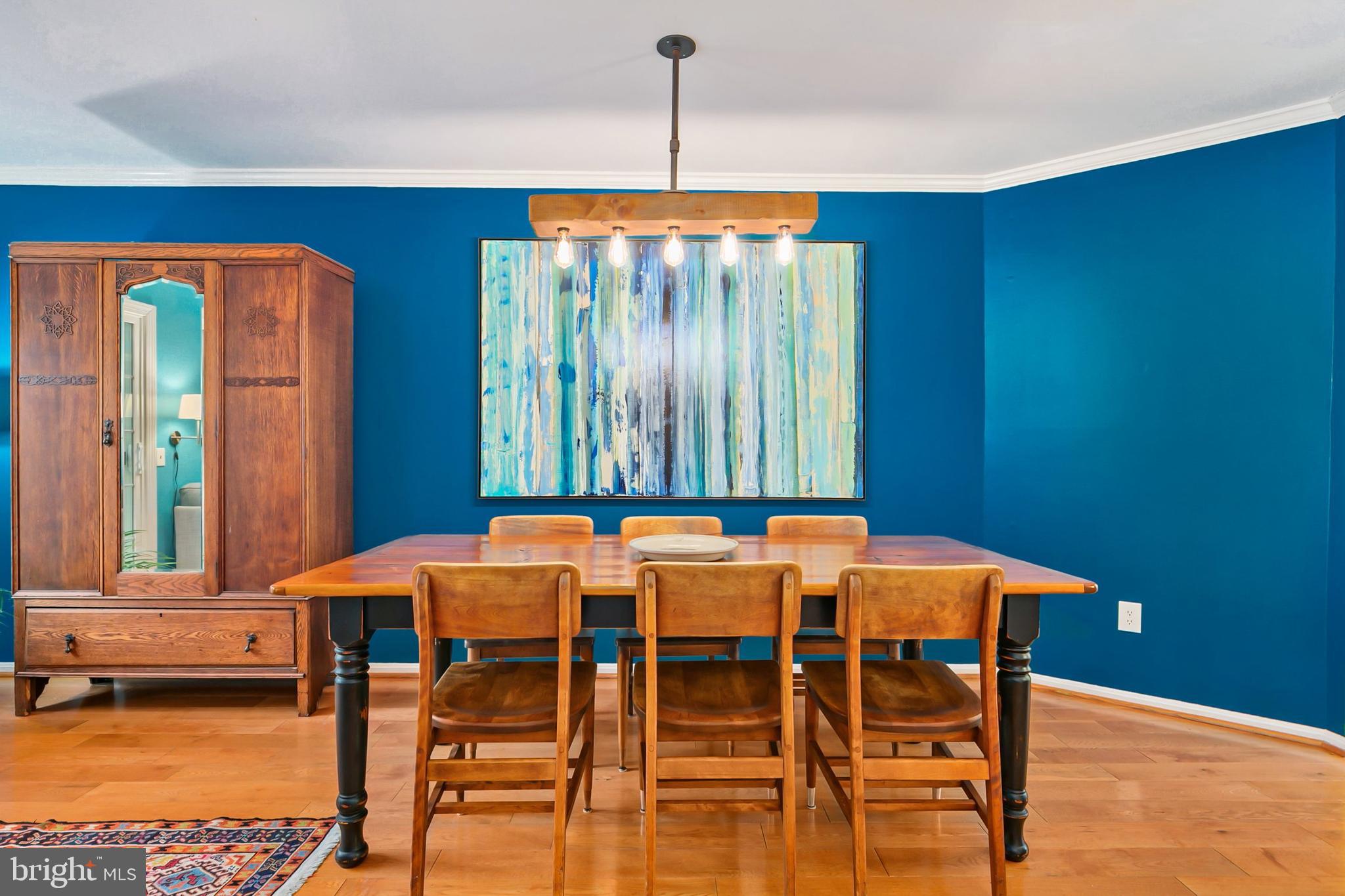 DUMONT OAKS - Residential