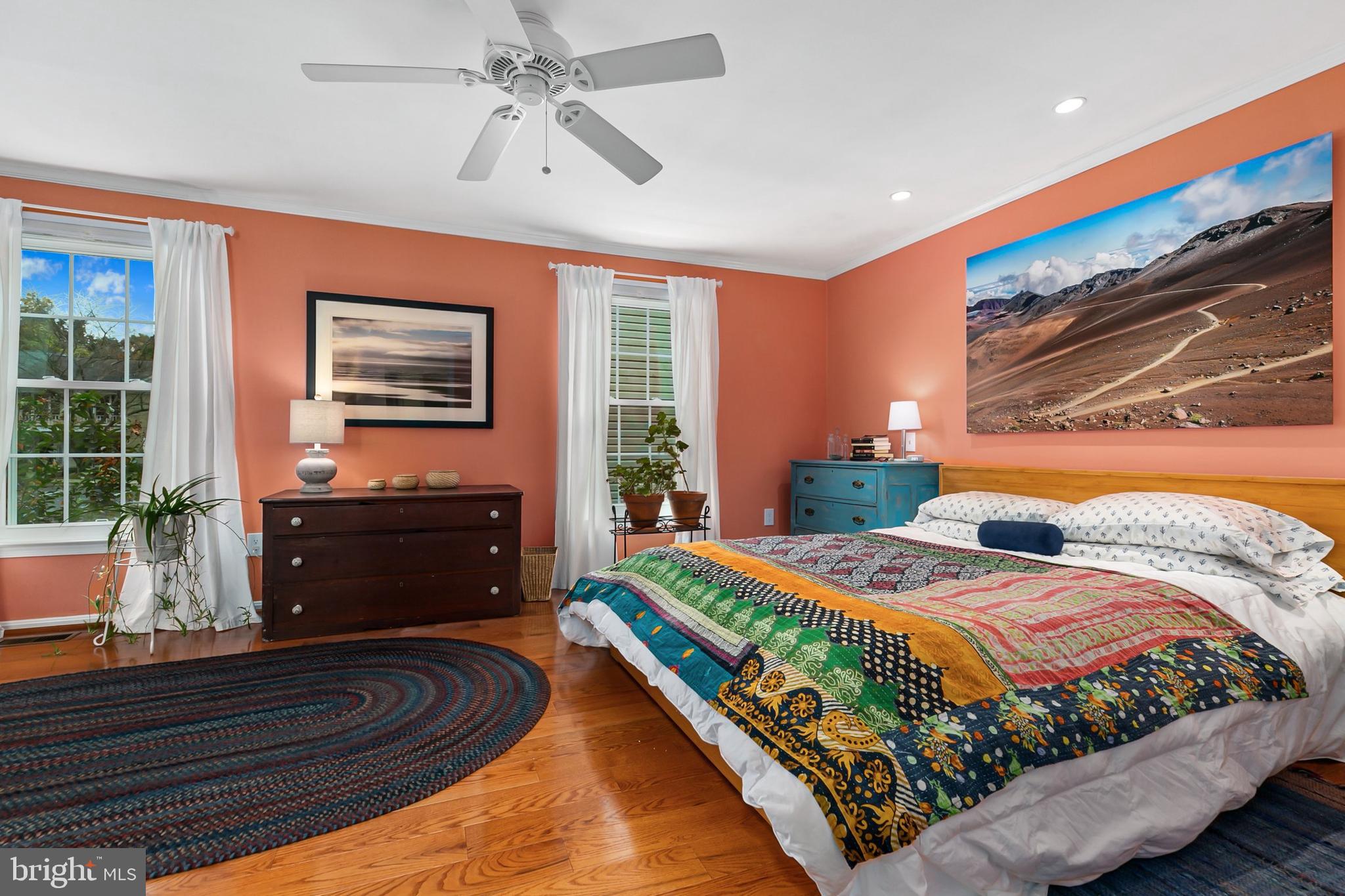 DUMONT OAKS - Residential