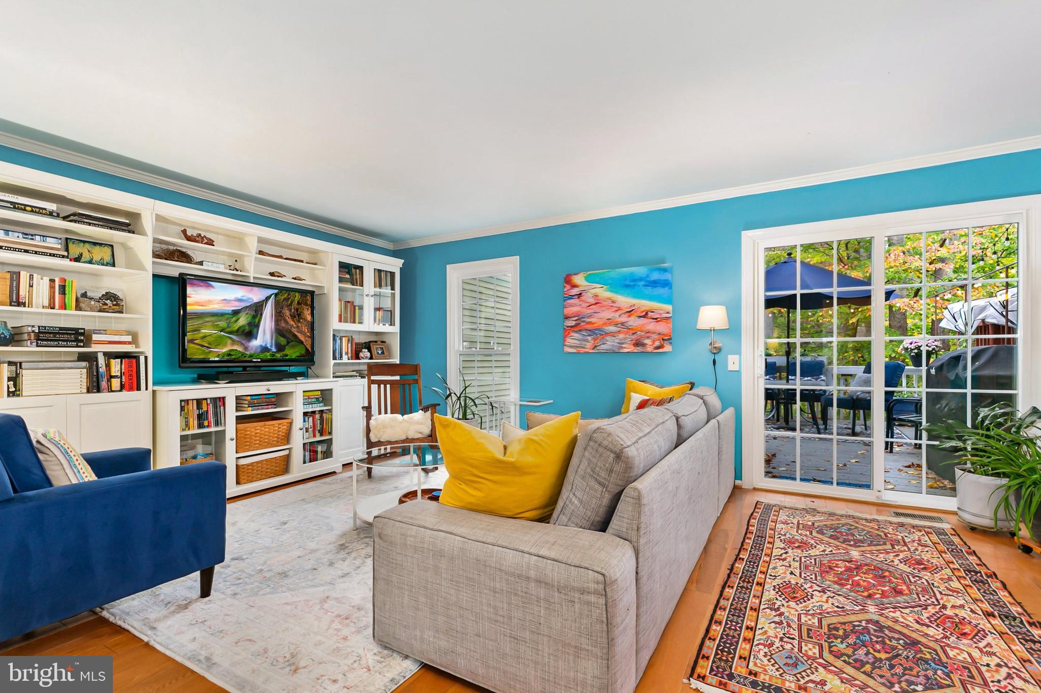 DUMONT OAKS - Residential