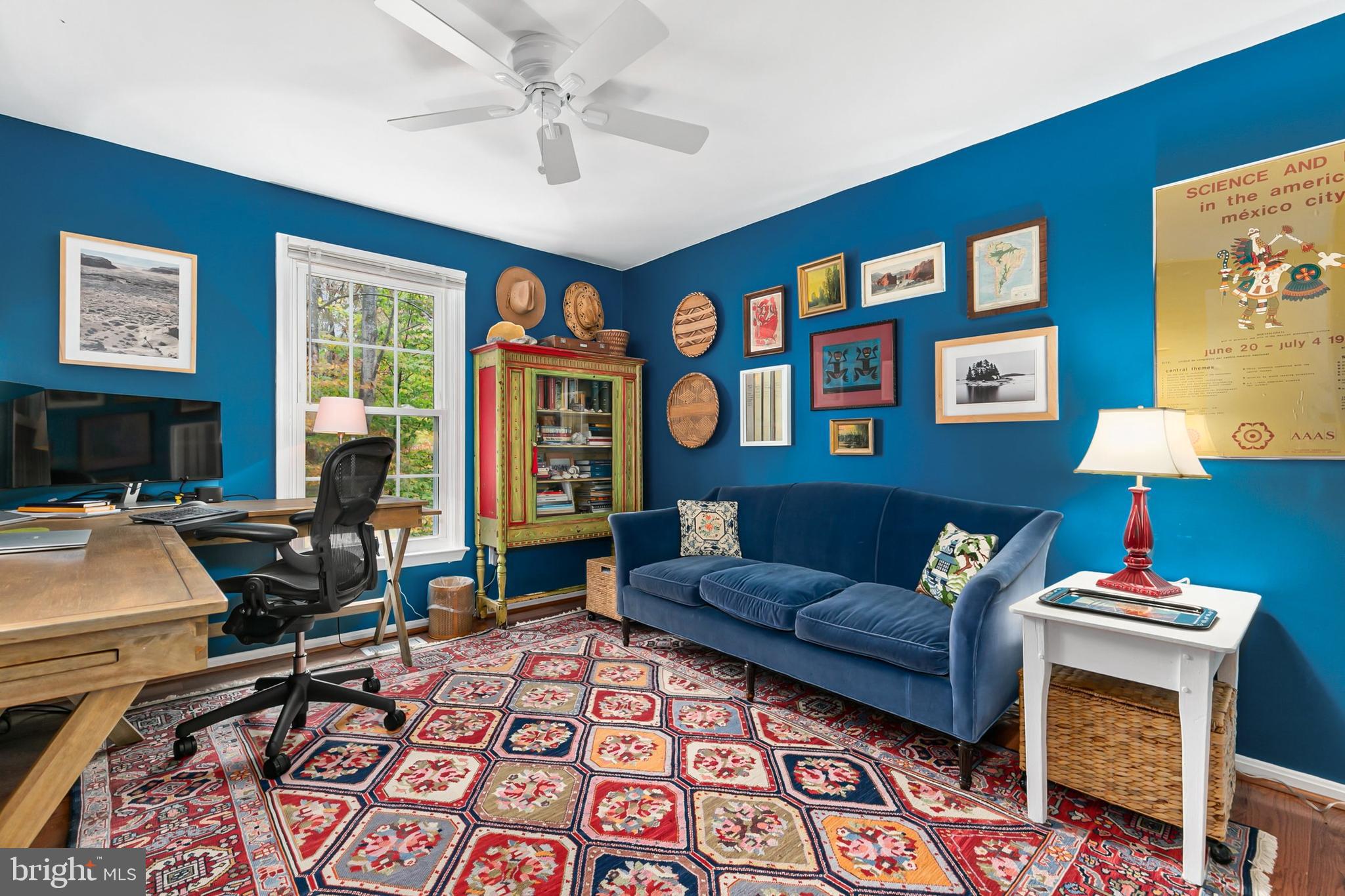 DUMONT OAKS - Residential