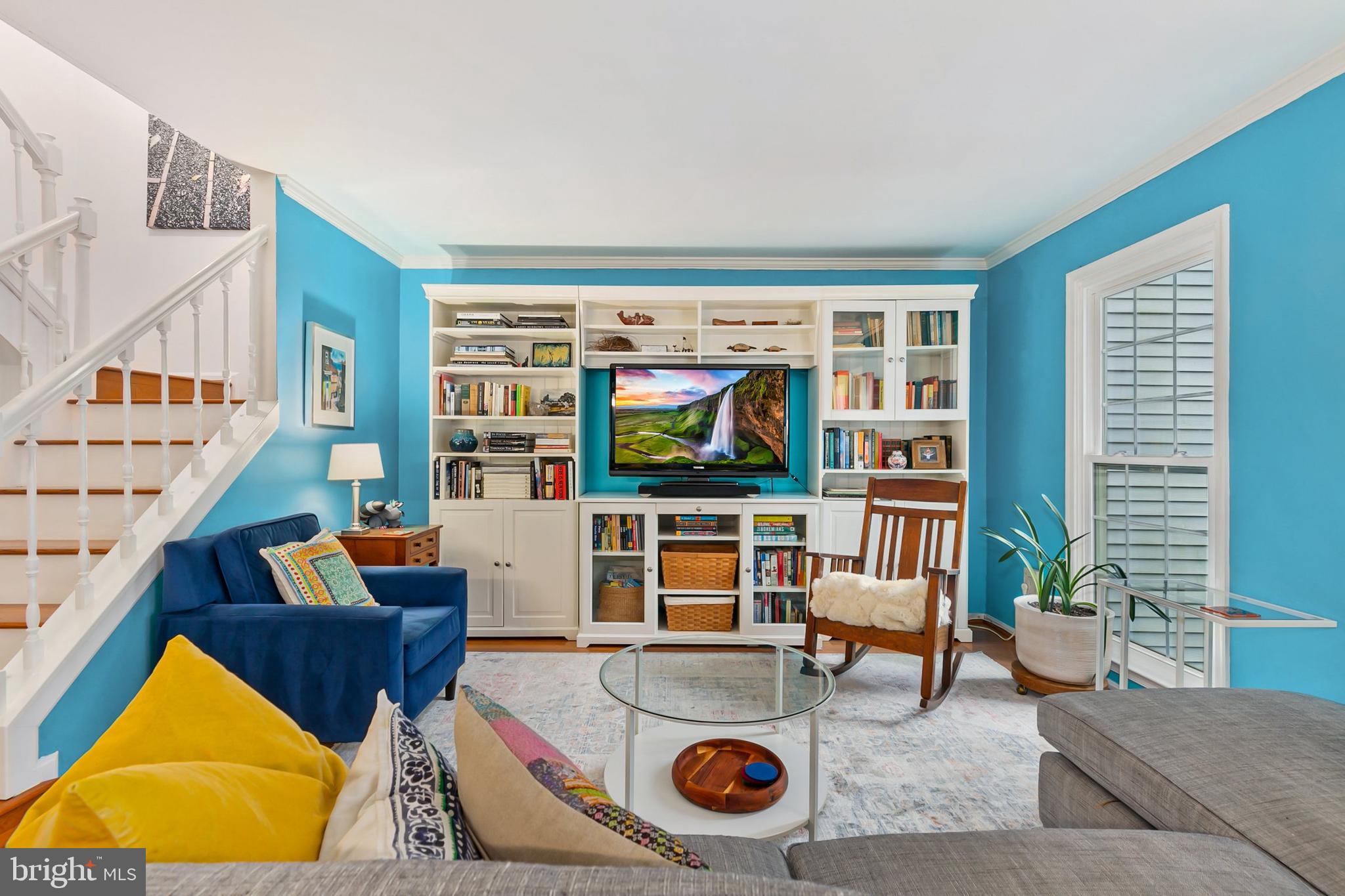 DUMONT OAKS - Residential