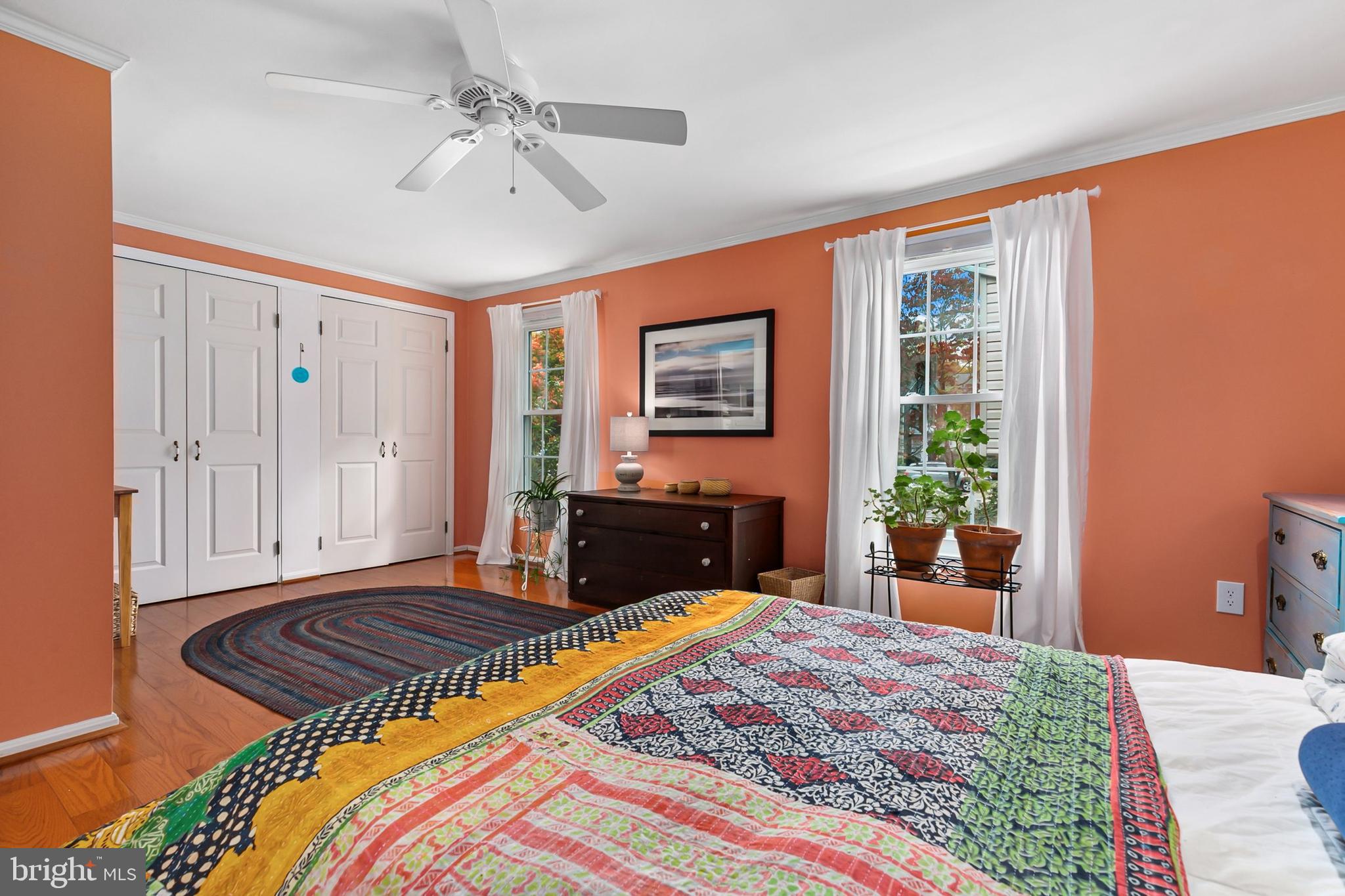 DUMONT OAKS - Residential