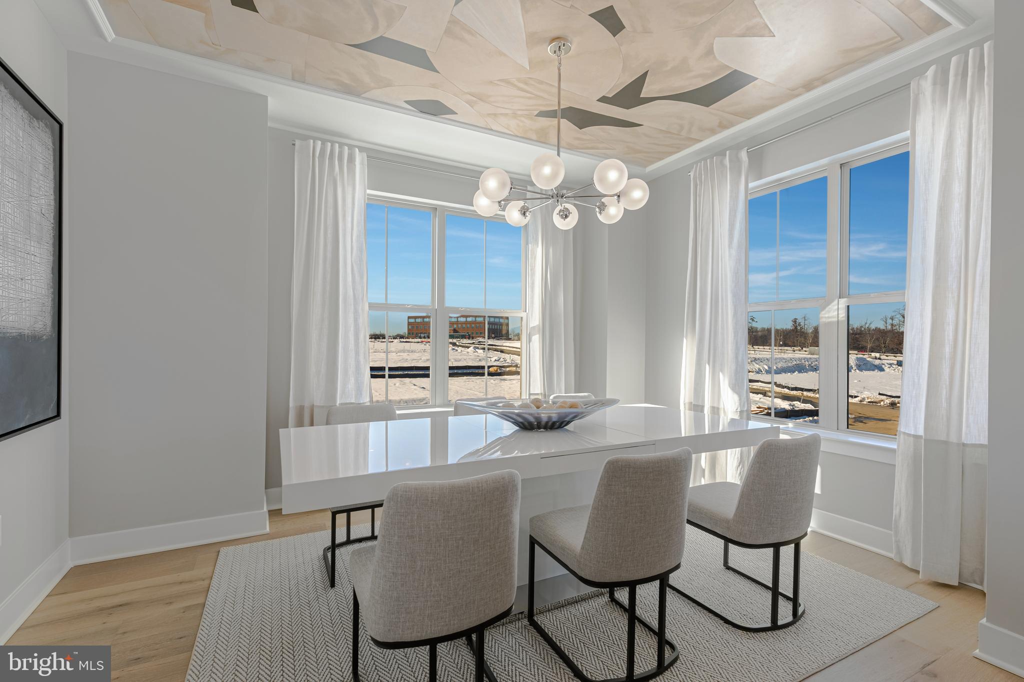 VANTAGE HILL - Residential