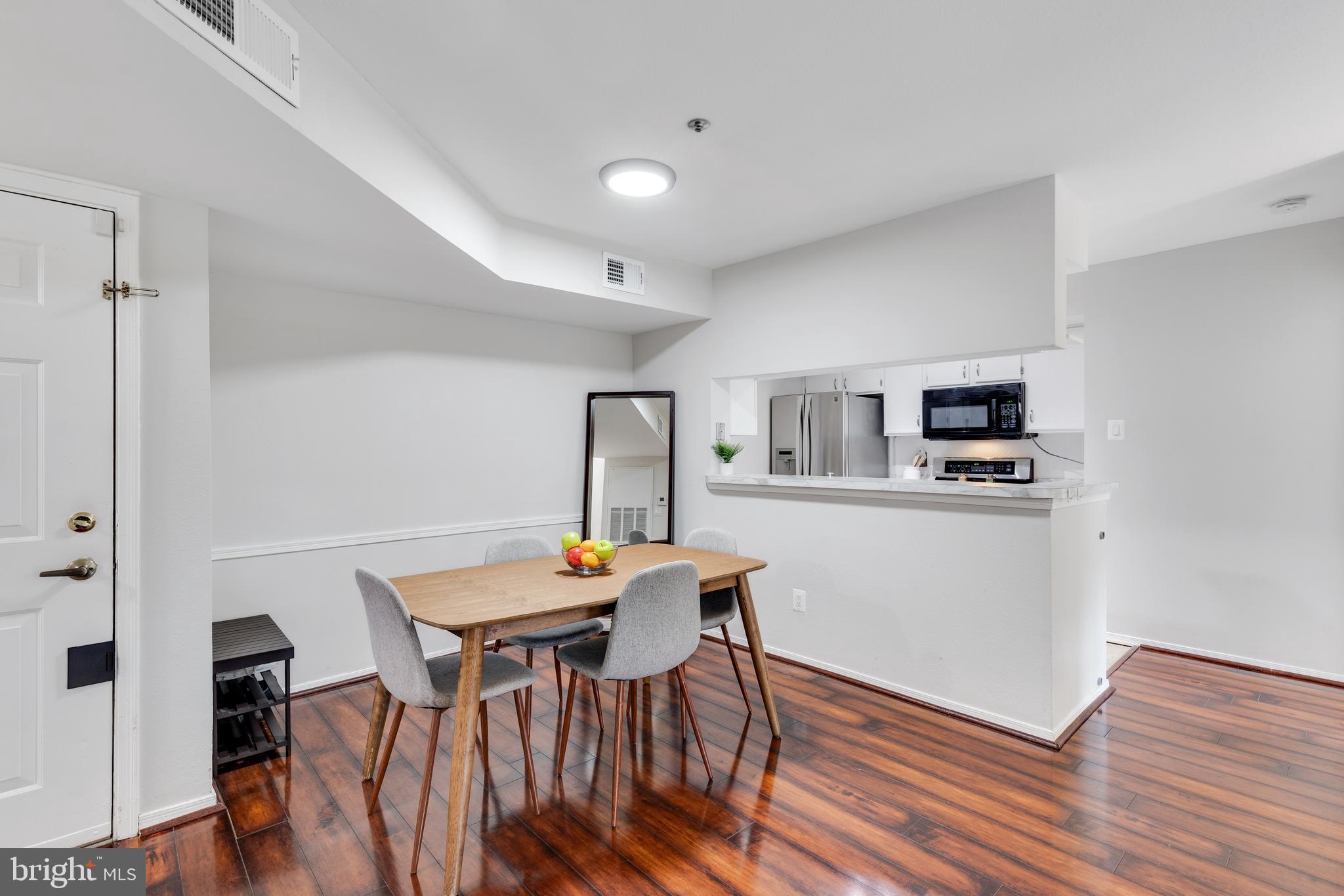 3313 WYNDHAM CIRCLE 1203