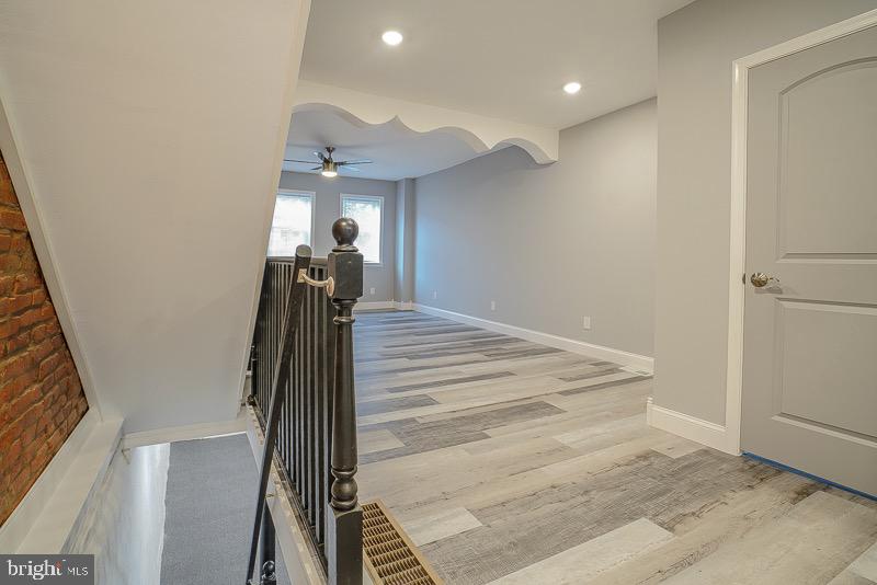PORT RICHMOND - Residential