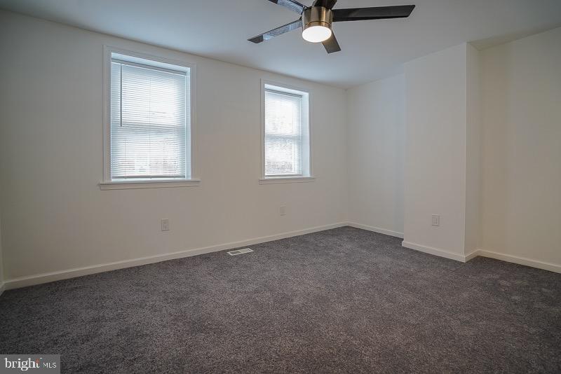 PORT RICHMOND - Residential