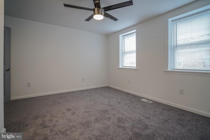 PORT RICHMOND - Residential