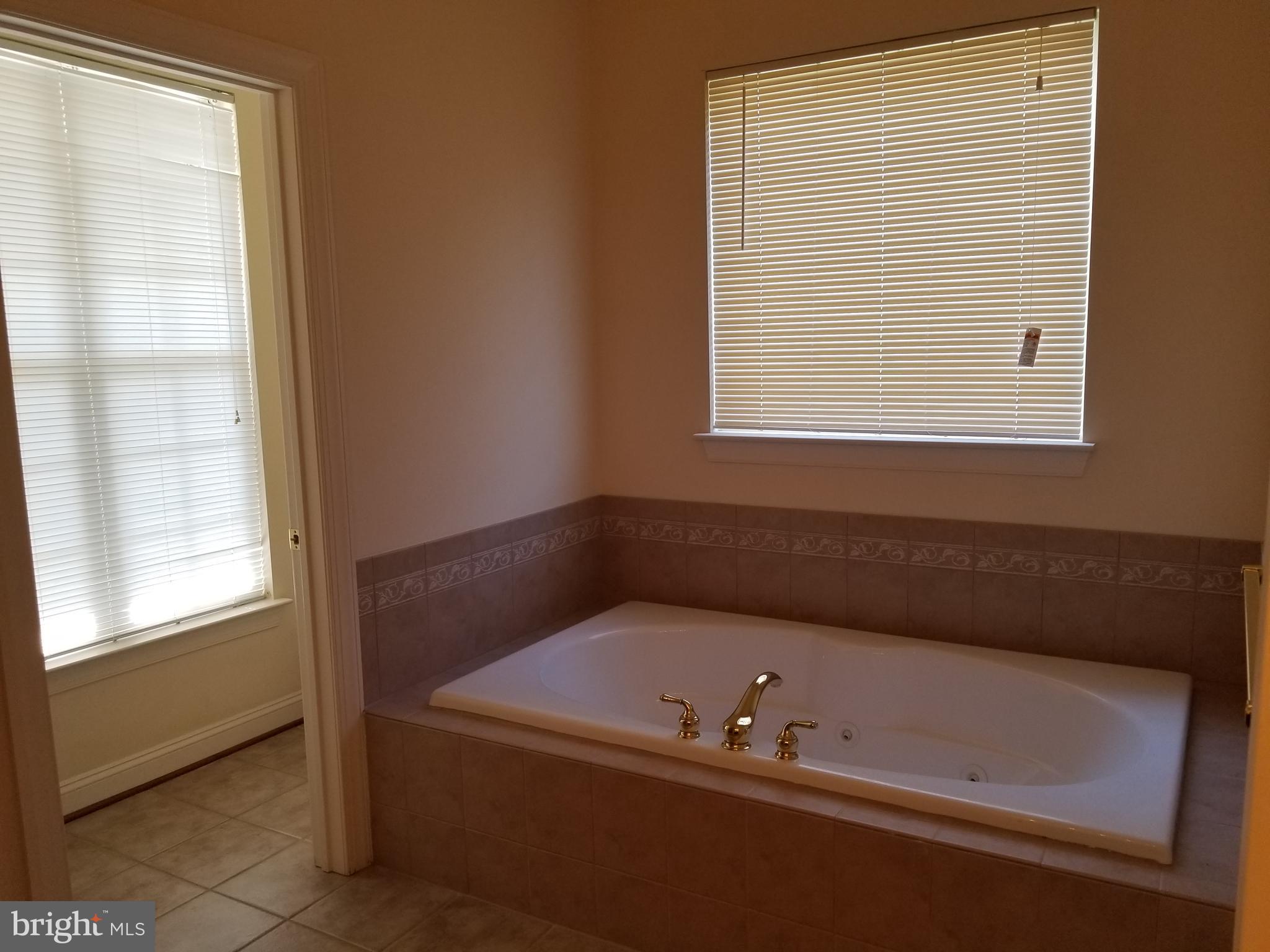 BULLE ROCK - Residential Lease