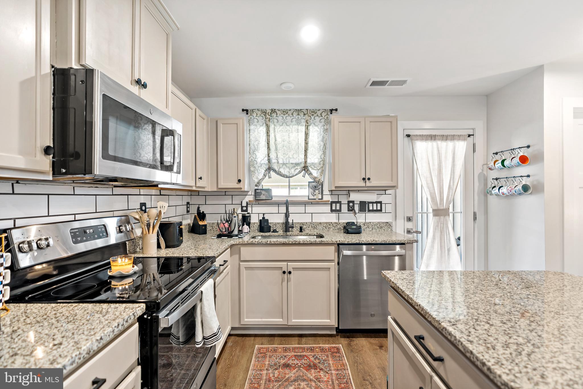 ARCADIA NORTH - Residential