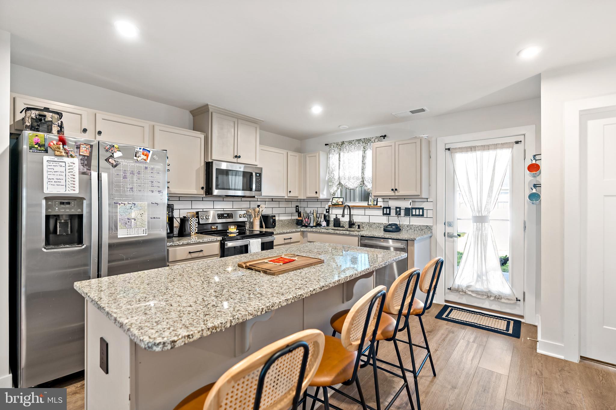 ARCADIA NORTH - Residential