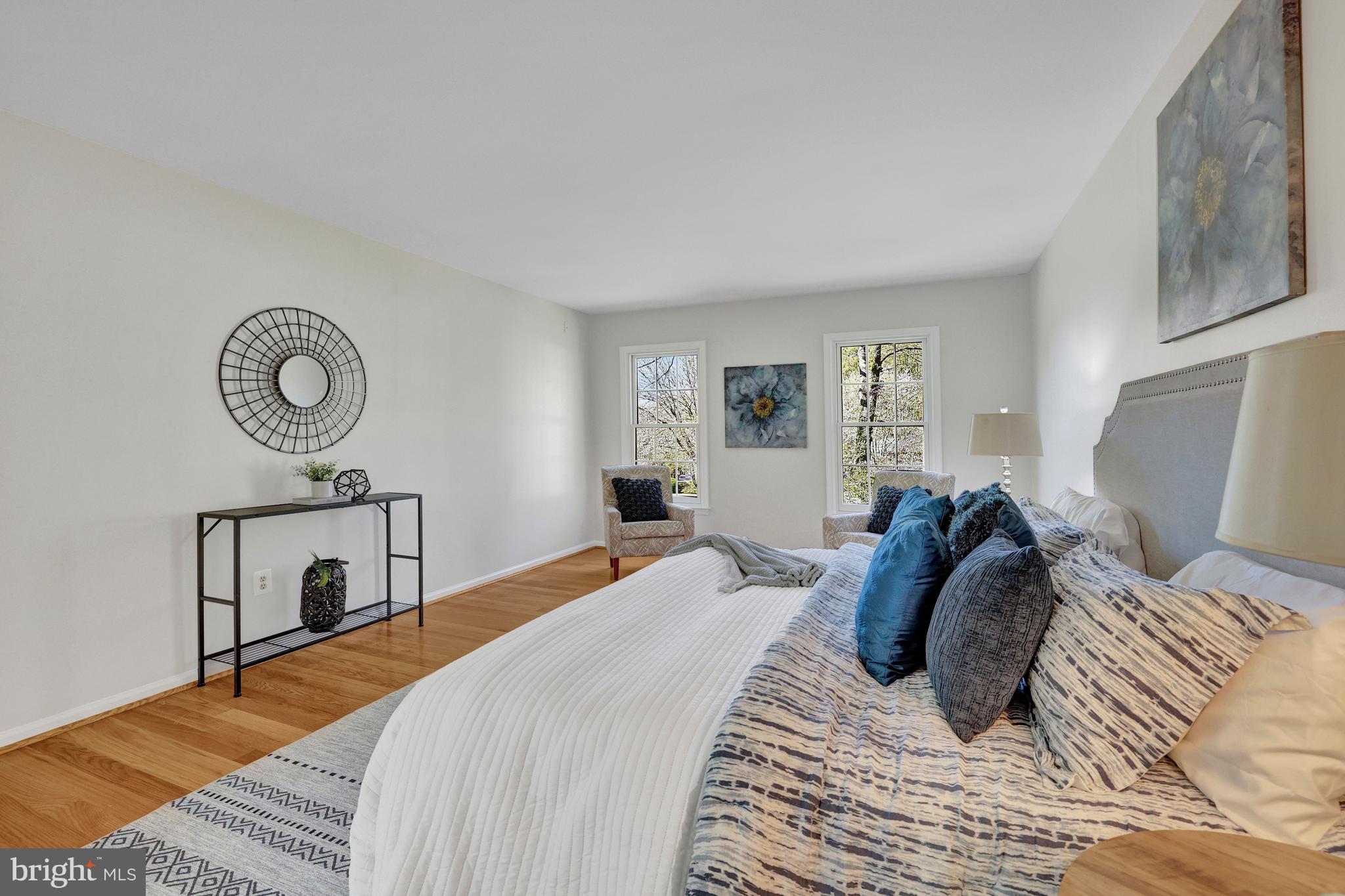 LANGLEY OAKS - Residential