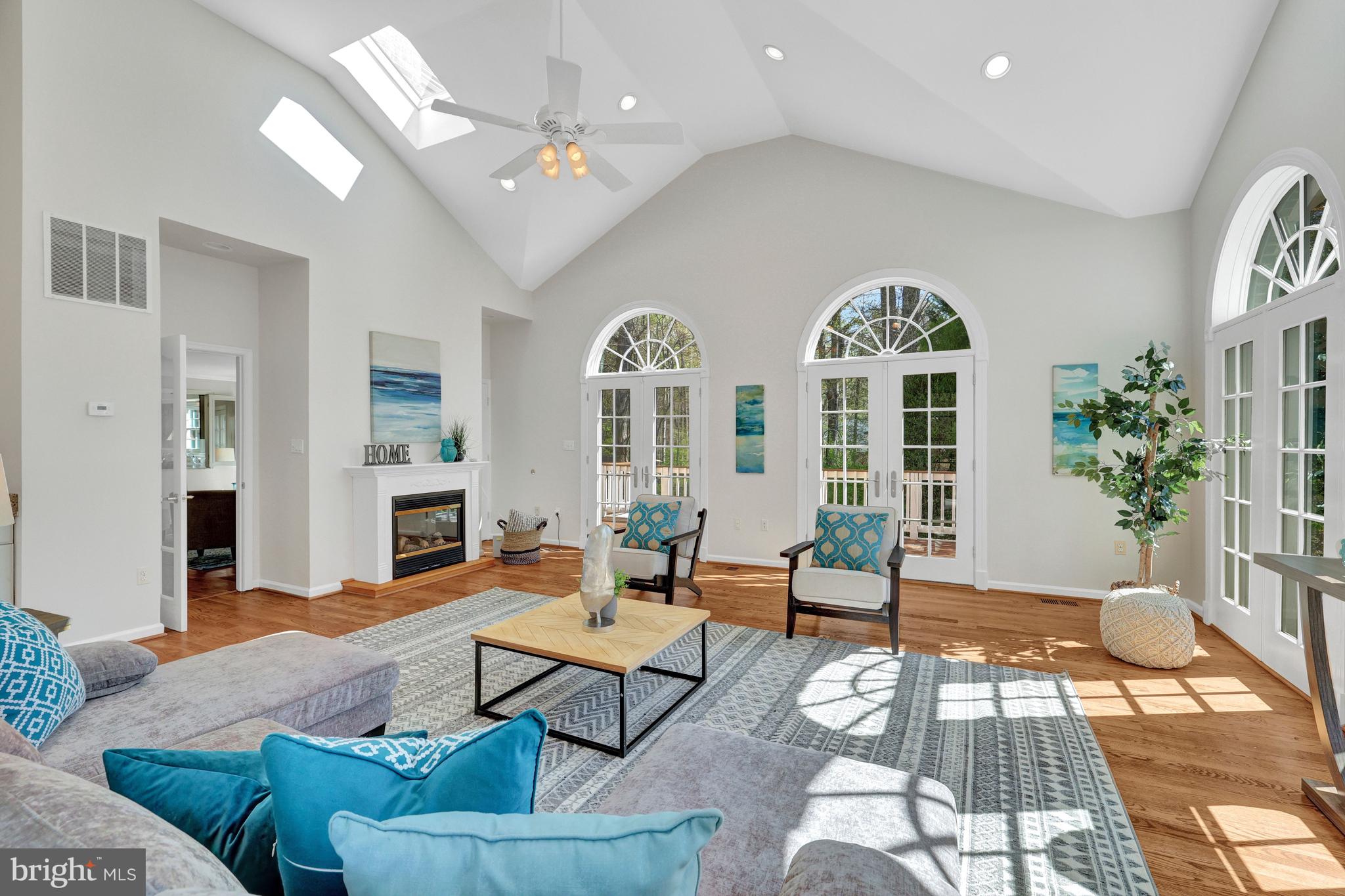 LANGLEY OAKS - Residential