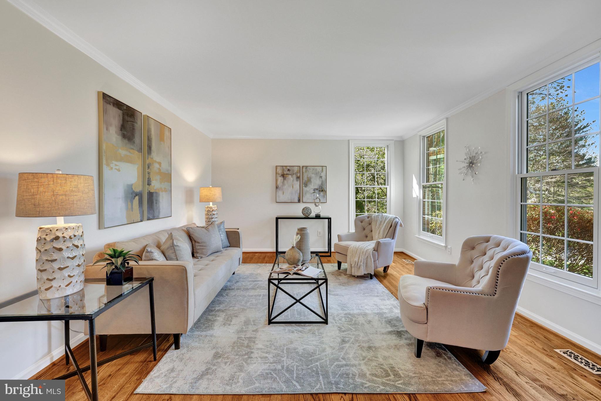 LANGLEY OAKS - Residential