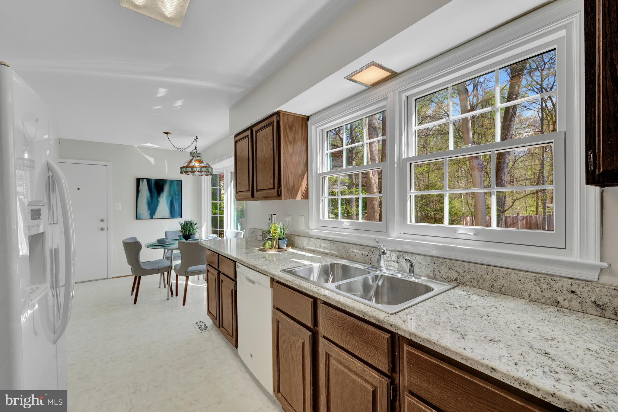 LANGLEY OAKS - Residential