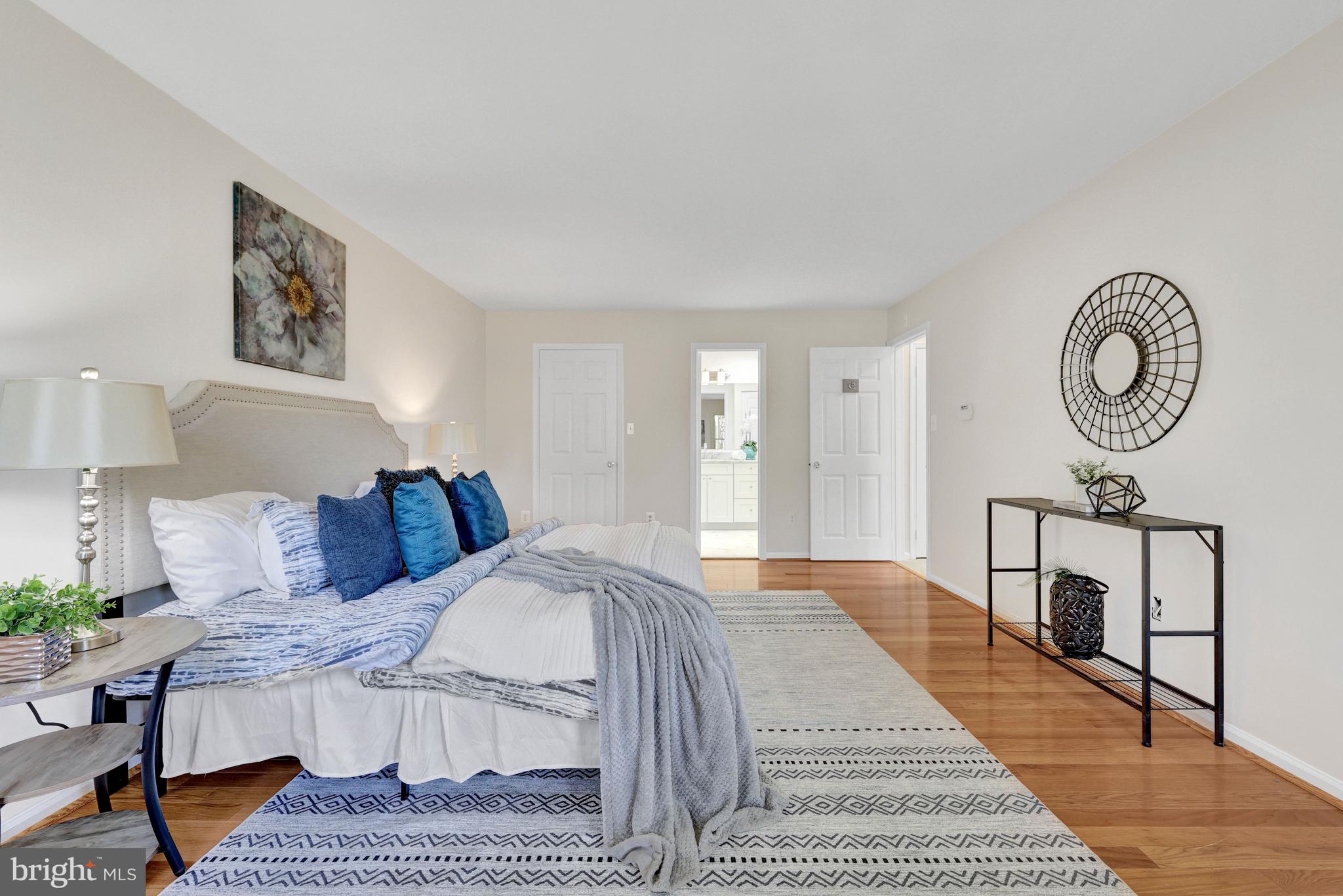 LANGLEY OAKS - Residential