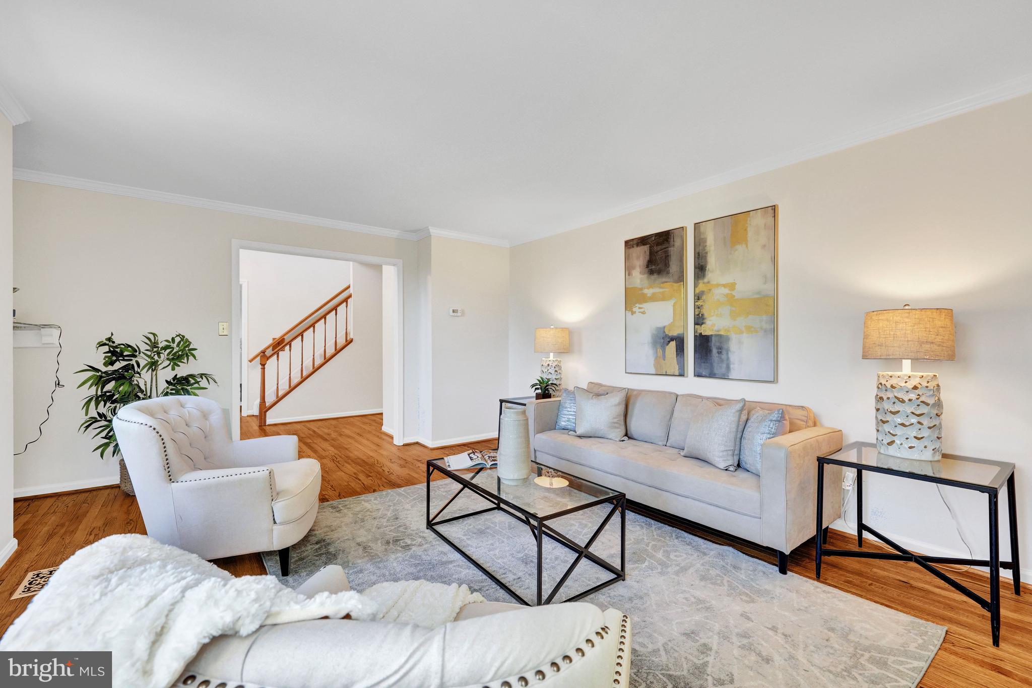 LANGLEY OAKS - Residential