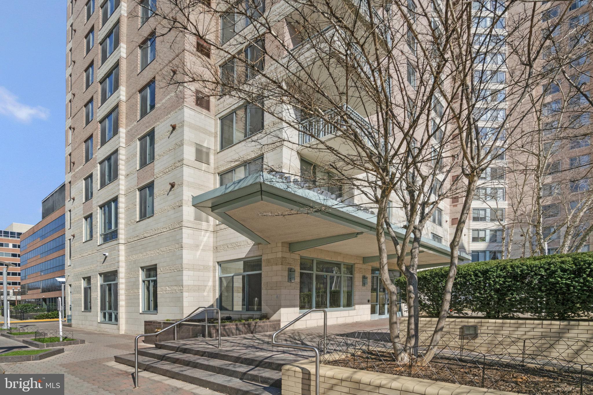 851 N GLEBE ROAD 1813