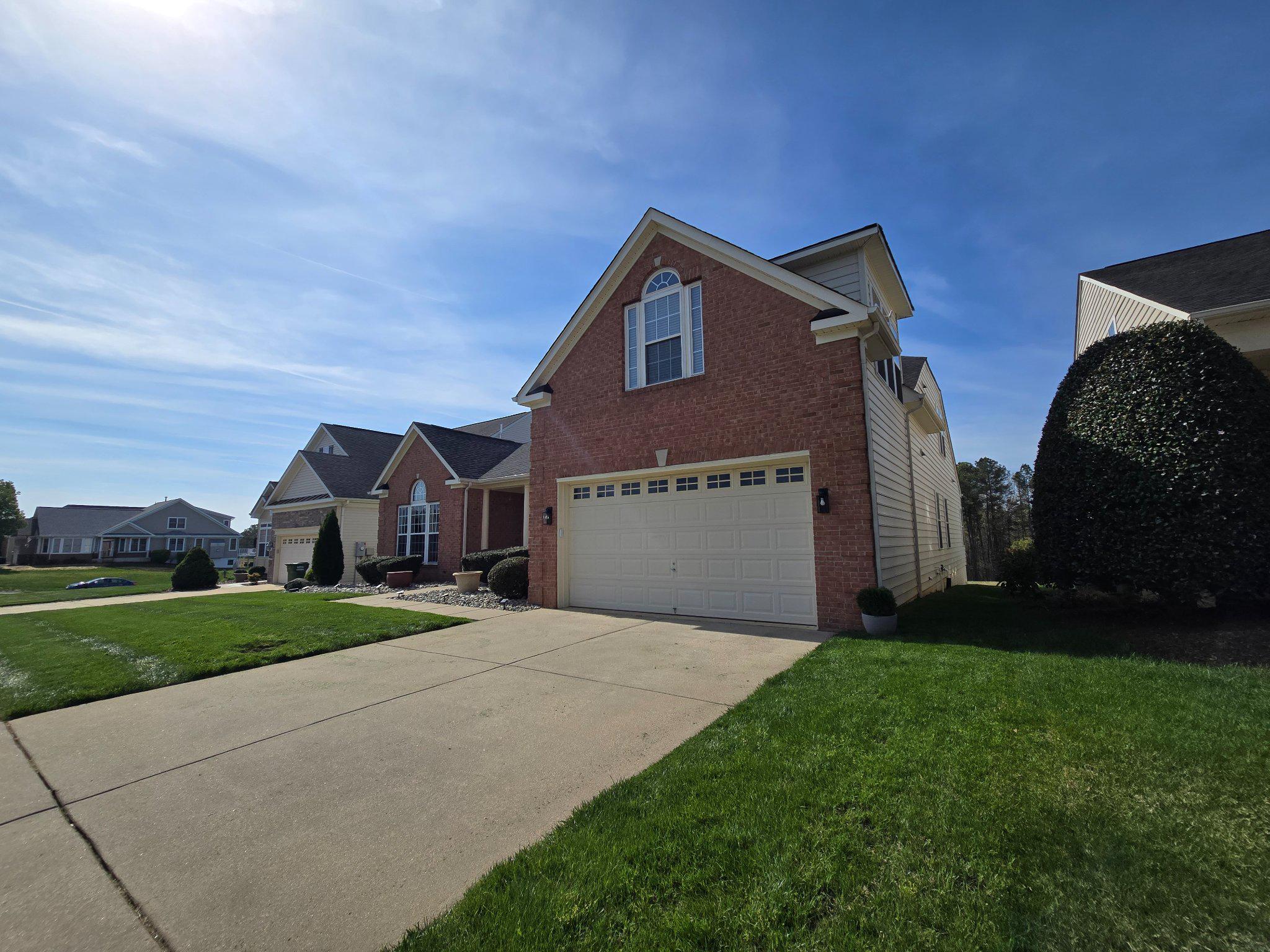 5104 SEWELLS POINTE DRIVE