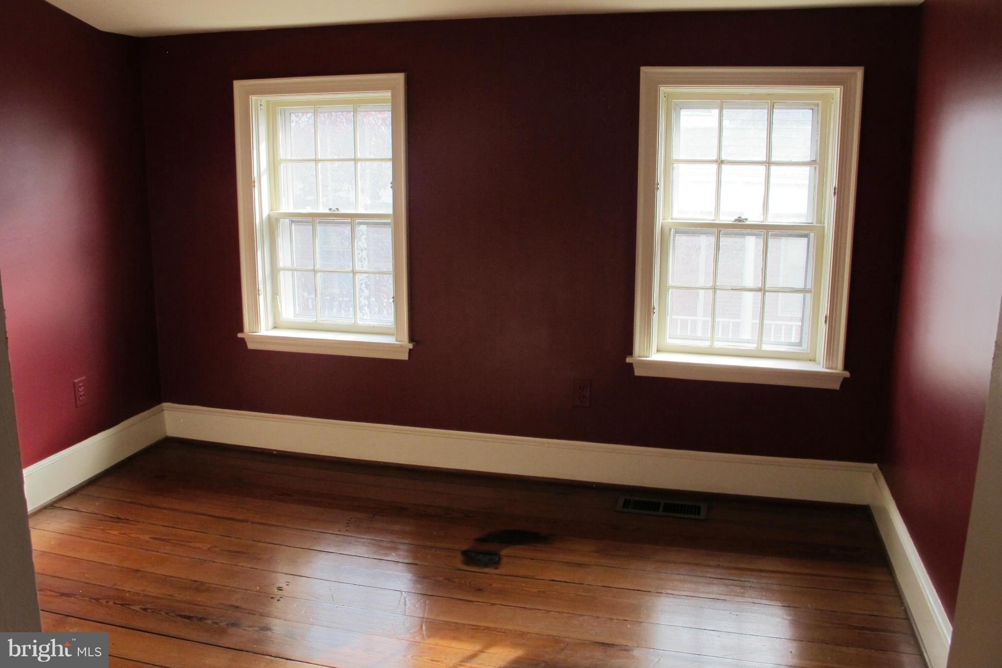 ST JOHNS SQUARE - Residential Lease